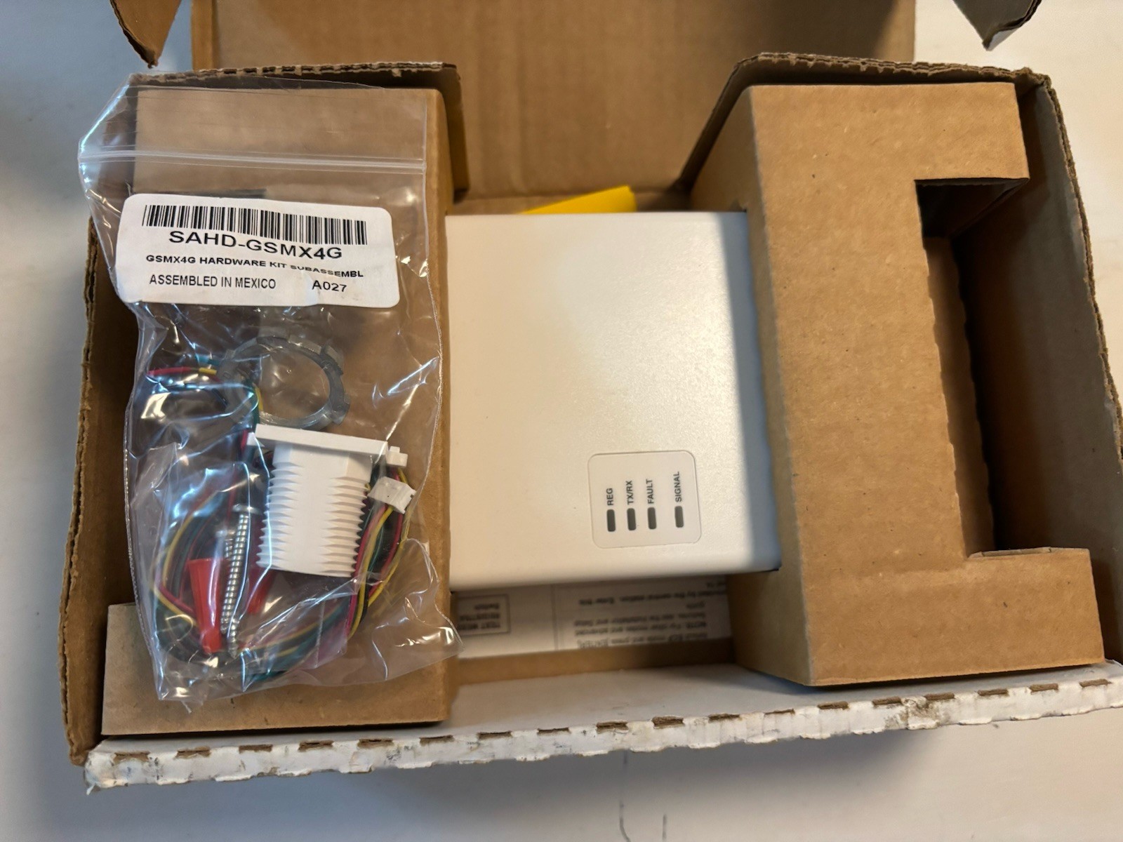 Honeywell Ademco GSMX4G Digital Cellular Communicator -VISTA Control Panels Read