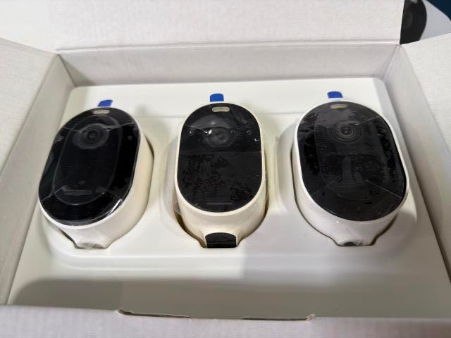 Arlo Pro 4 Camera 3 Pack Wireless Security Spotlight Cameras 2K HDR Video •READ•