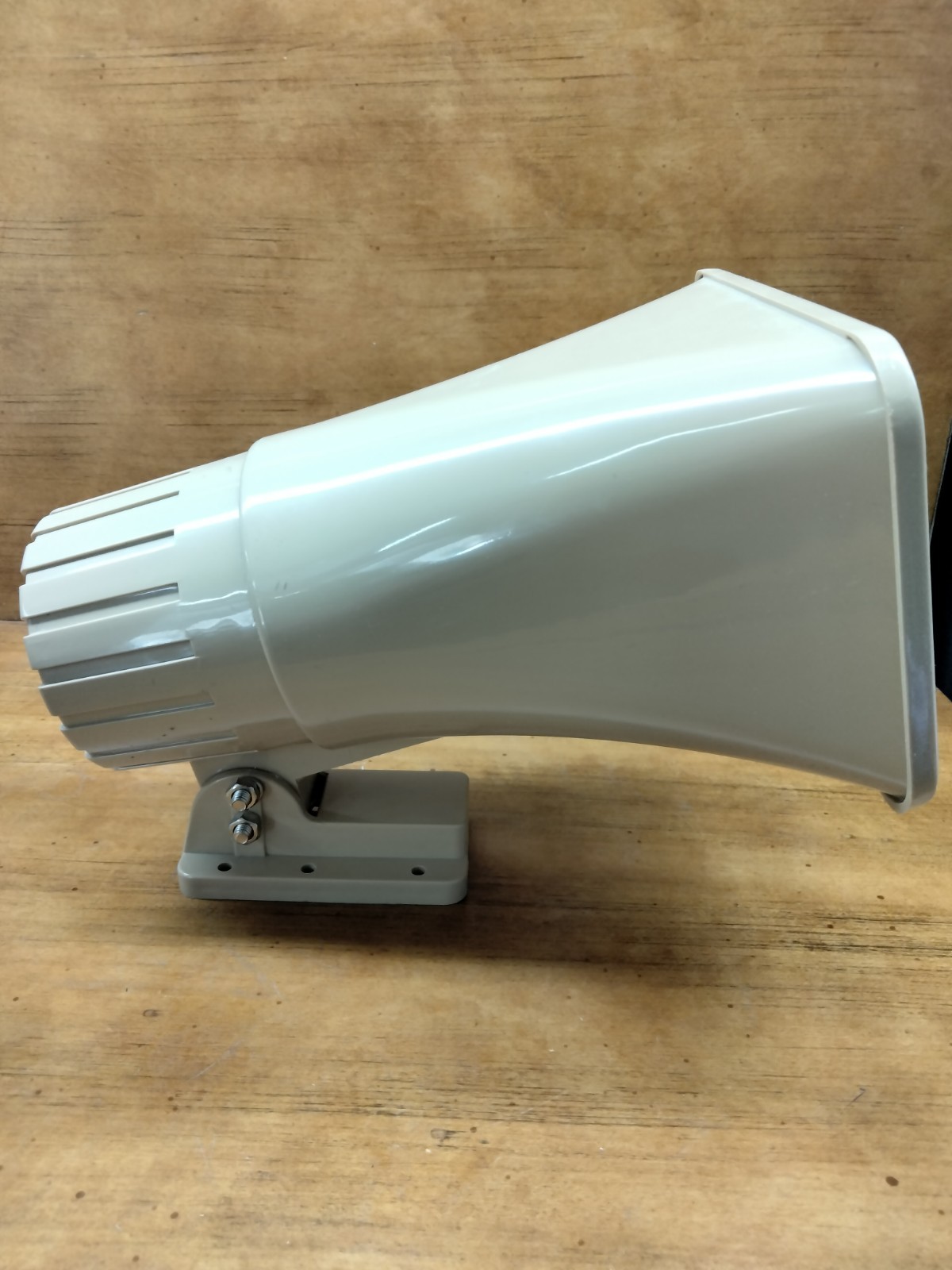 HONEYWELL 702 ELECTRONIC SIREN 6V or 12V DC