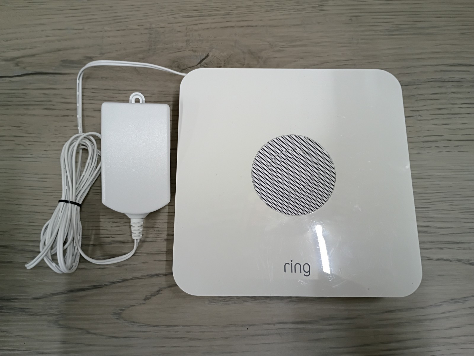 Ring Alarm Base Station -1st Gen- 4HB1S70EN0 w/ AC Adapter. Unknown Registration