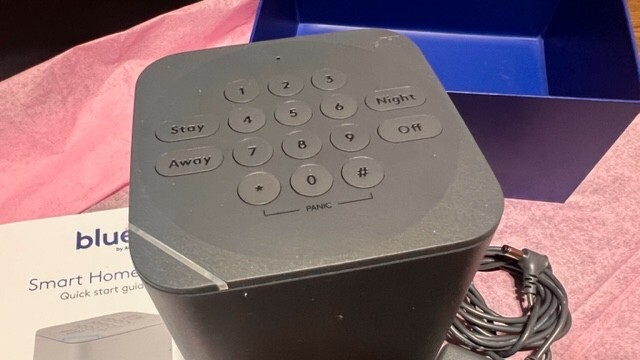 Blue by ADT Smart Home Hub – Base Unit