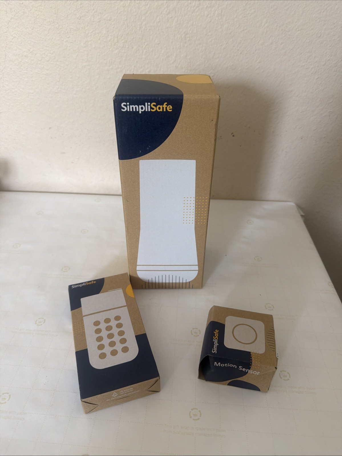 SimpliSafe Base Station + Keypad + Motion Sensor