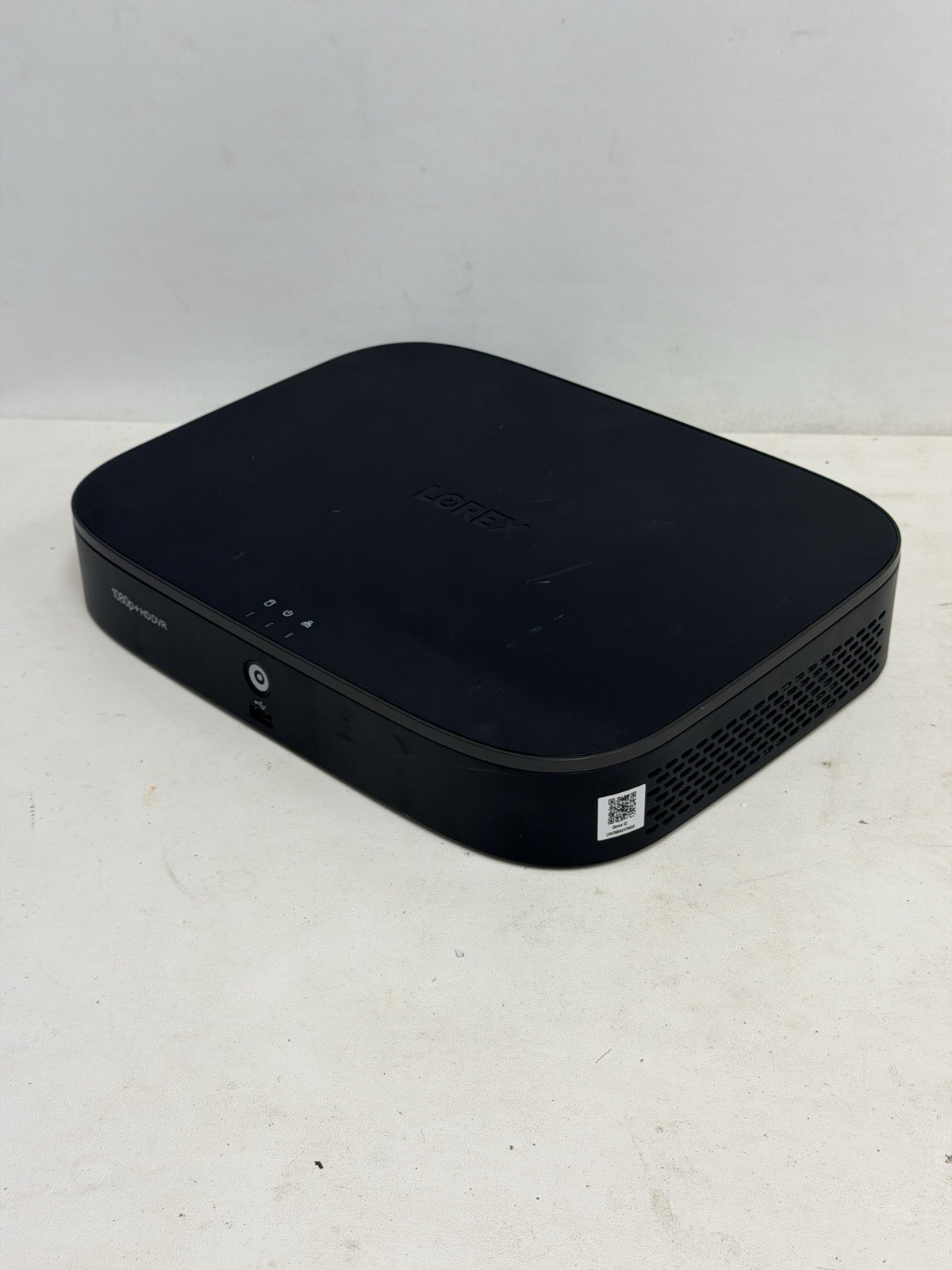 LOREX 1080p 16ch Analog HD DVR with 1 TB HDD – D441A6B-Z. FOR PARTS, READ