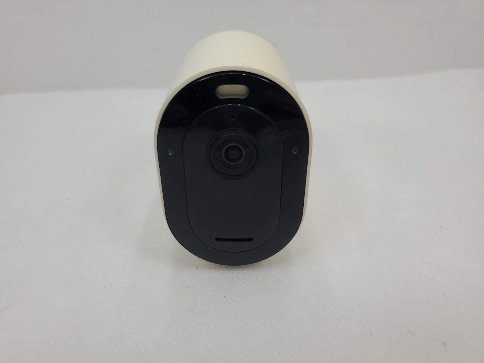 Arlo Pro 4 XL Security Camera VMC4041P Working Condition But Faded Needs Battery