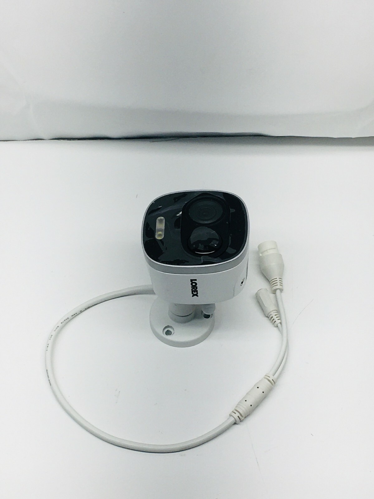Lorex LNB8105X 4K Ultra HD Active Deterrence IP Bullet Camera