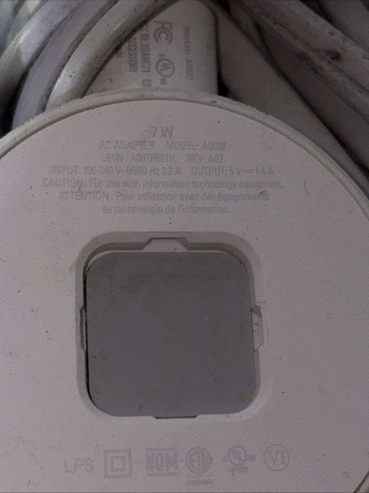 Google Nest 1st Generation A0033 White Weatherproof Night Vision Outdoor Camera