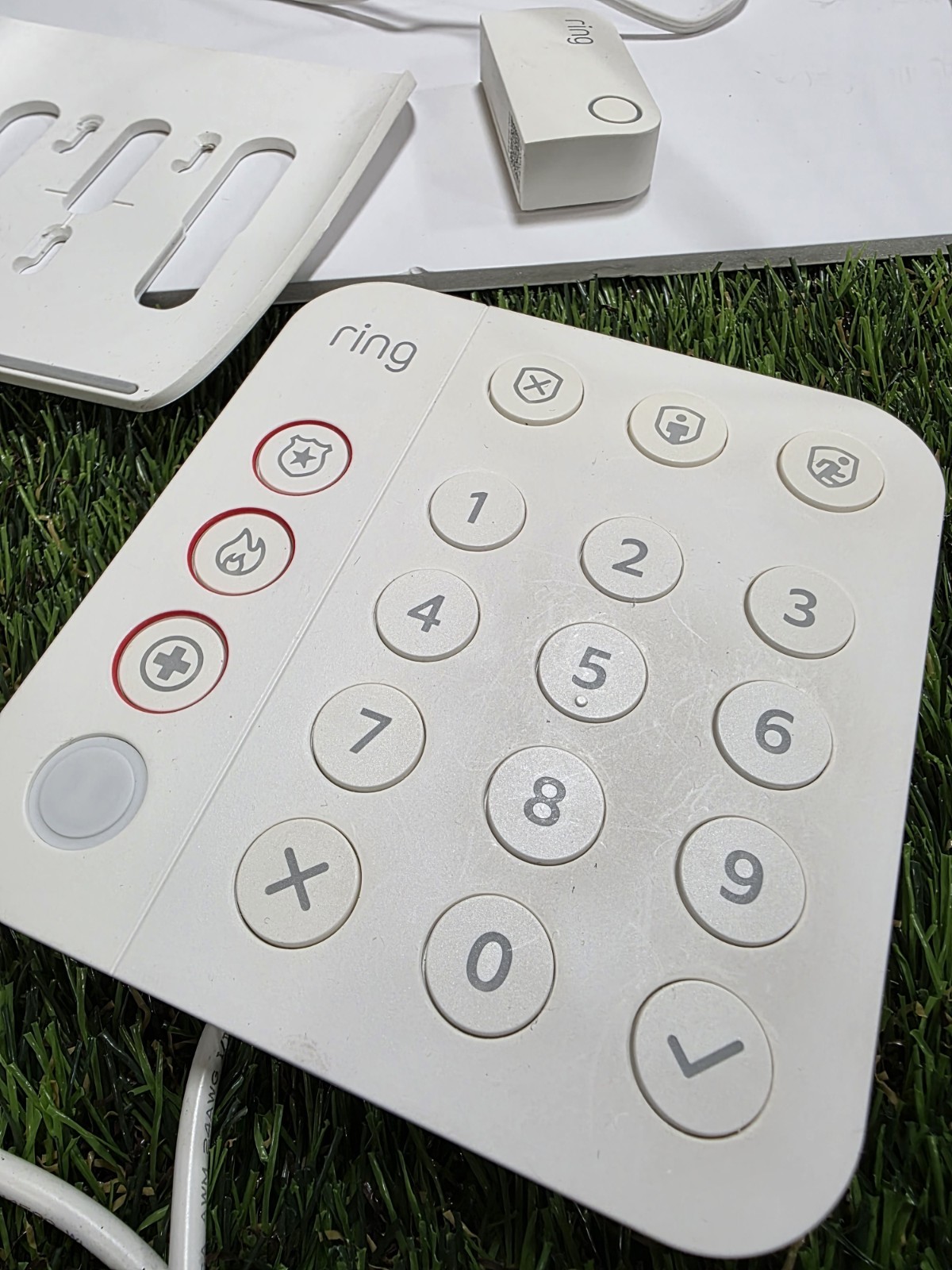 Ring Alarm Security System kit w/Cameras, Contact Sensors & Keypad Sat257