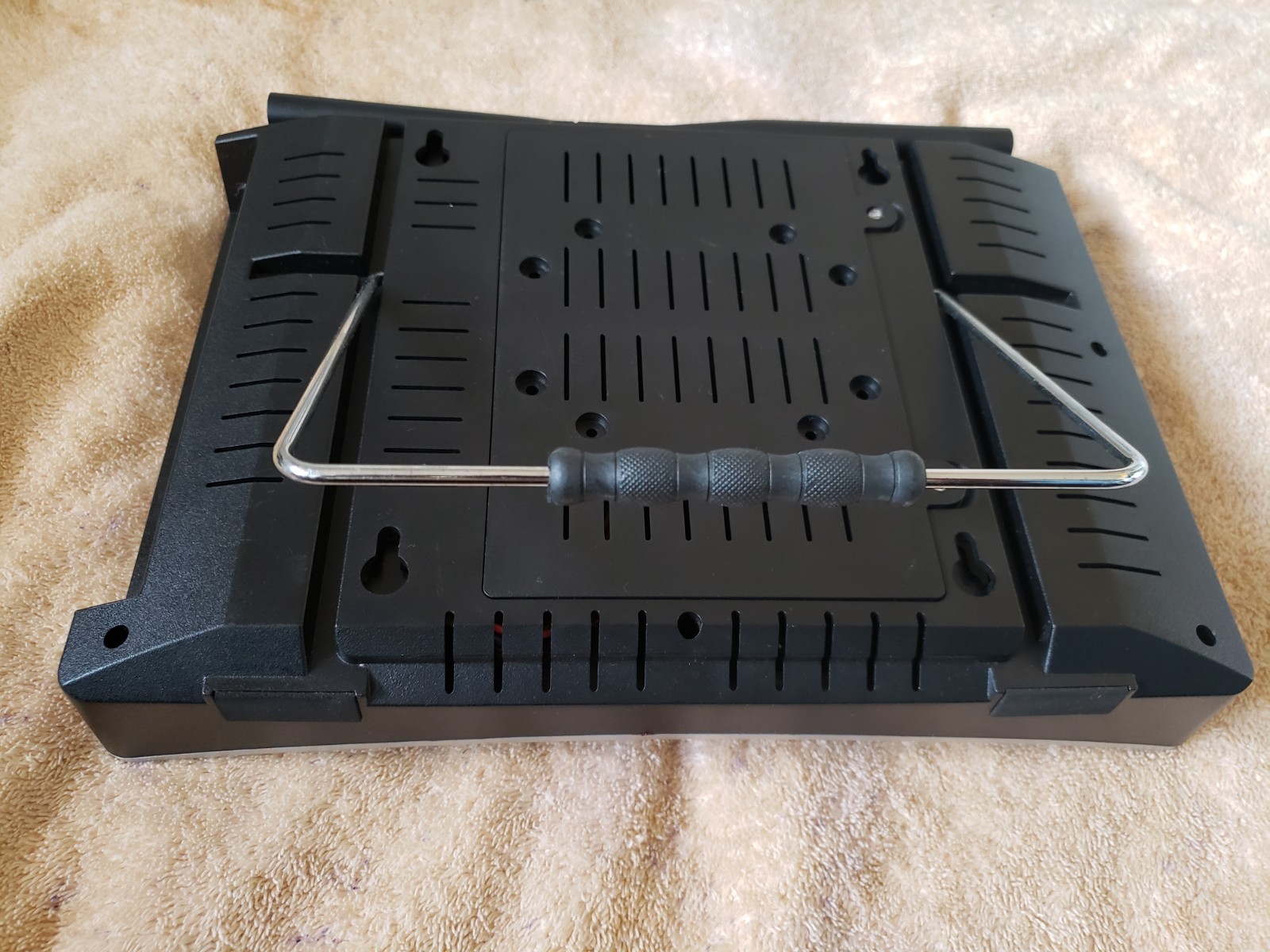 ANRAN WIRELESS NVR 11 1/2″ MONITOR,