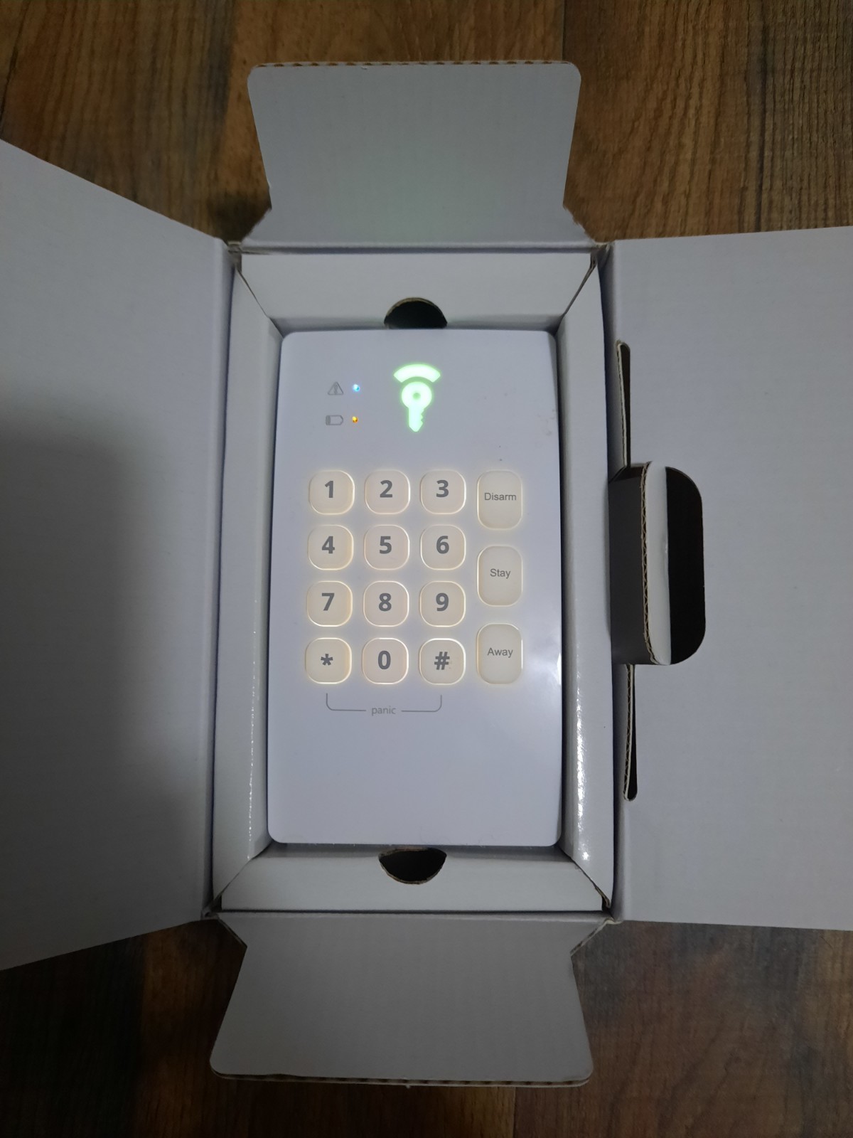 Frontpoint Security System Keypad And Hub