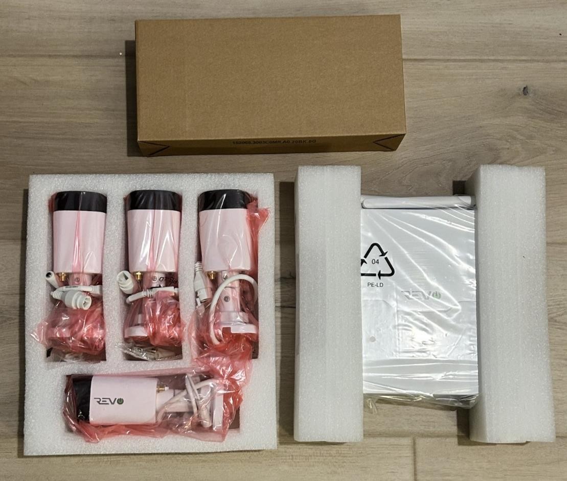 NEW Ultra HD REVO Surveillance System 4 Camera set FREE SHIPPING