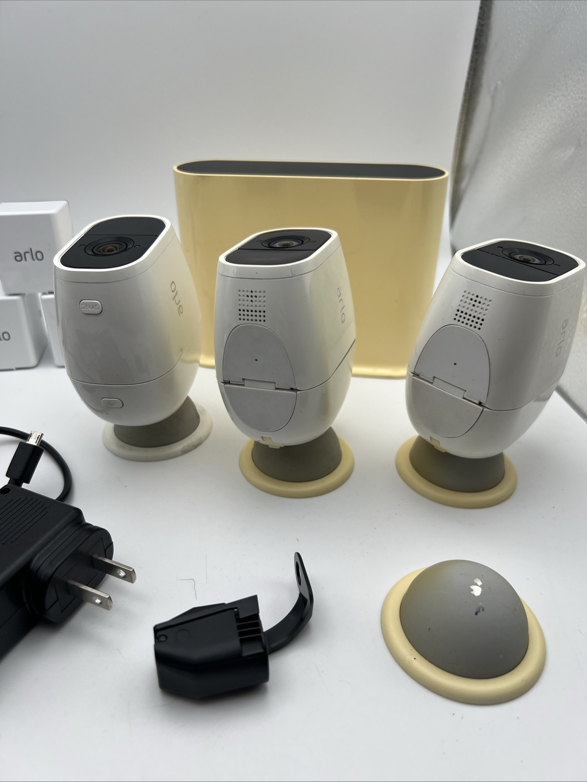 Arlo Pro Smart Security System with 4 Camera, Home Base, Doorbell, Chime