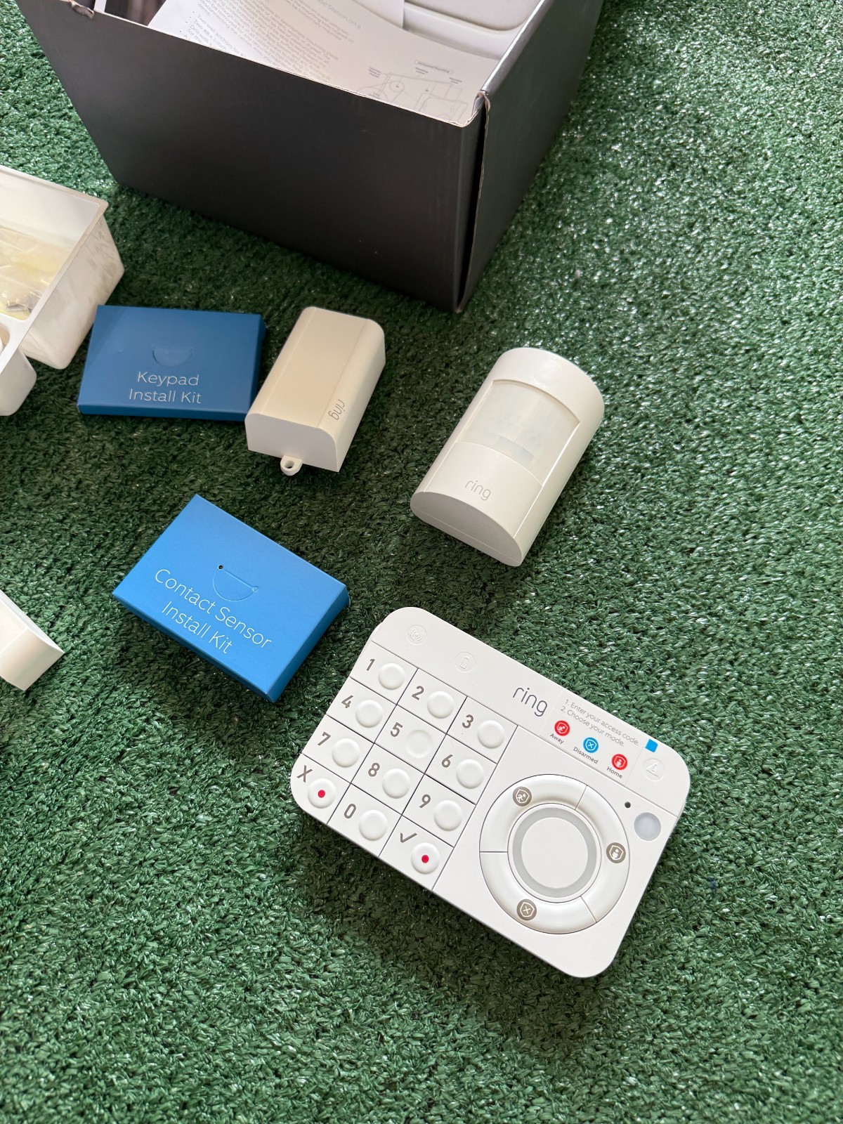 RING Security Lot Base StationUS Home White W/ Key Pad 4HB1U90EN0 *USED*