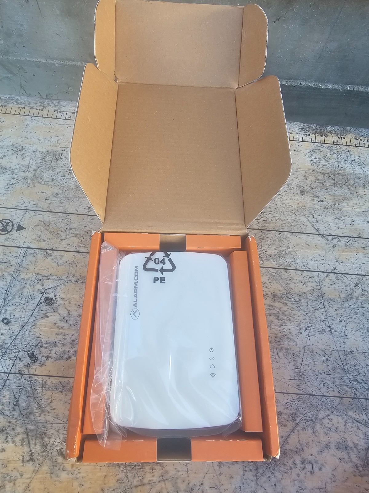 Alarm.com ADC-SG130 Smart Gateway, Wi-Fi Access Point, 2.4 GHz – Brand New
