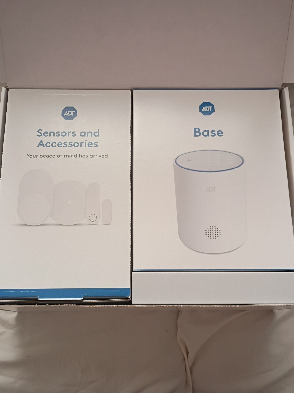 ADT DIY Complete Home Security System (NEW IN BOX) hub+cam+sensors+decal+signs