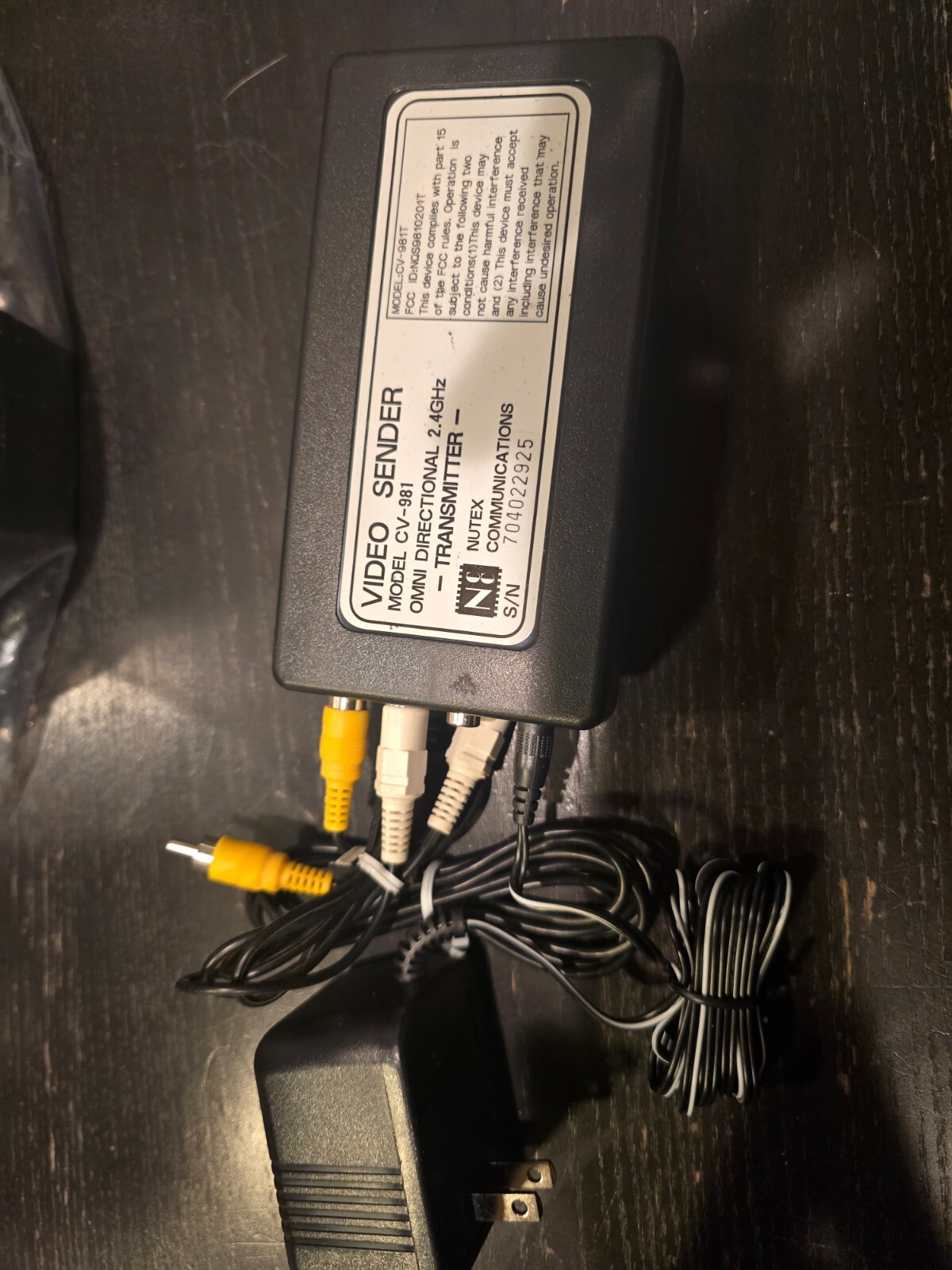 NUTEX CV-981 MINI VIDEO SENDER WIRELESS AUDIO/VIDEO LONG RANGE2.4GHZ Omni Direct