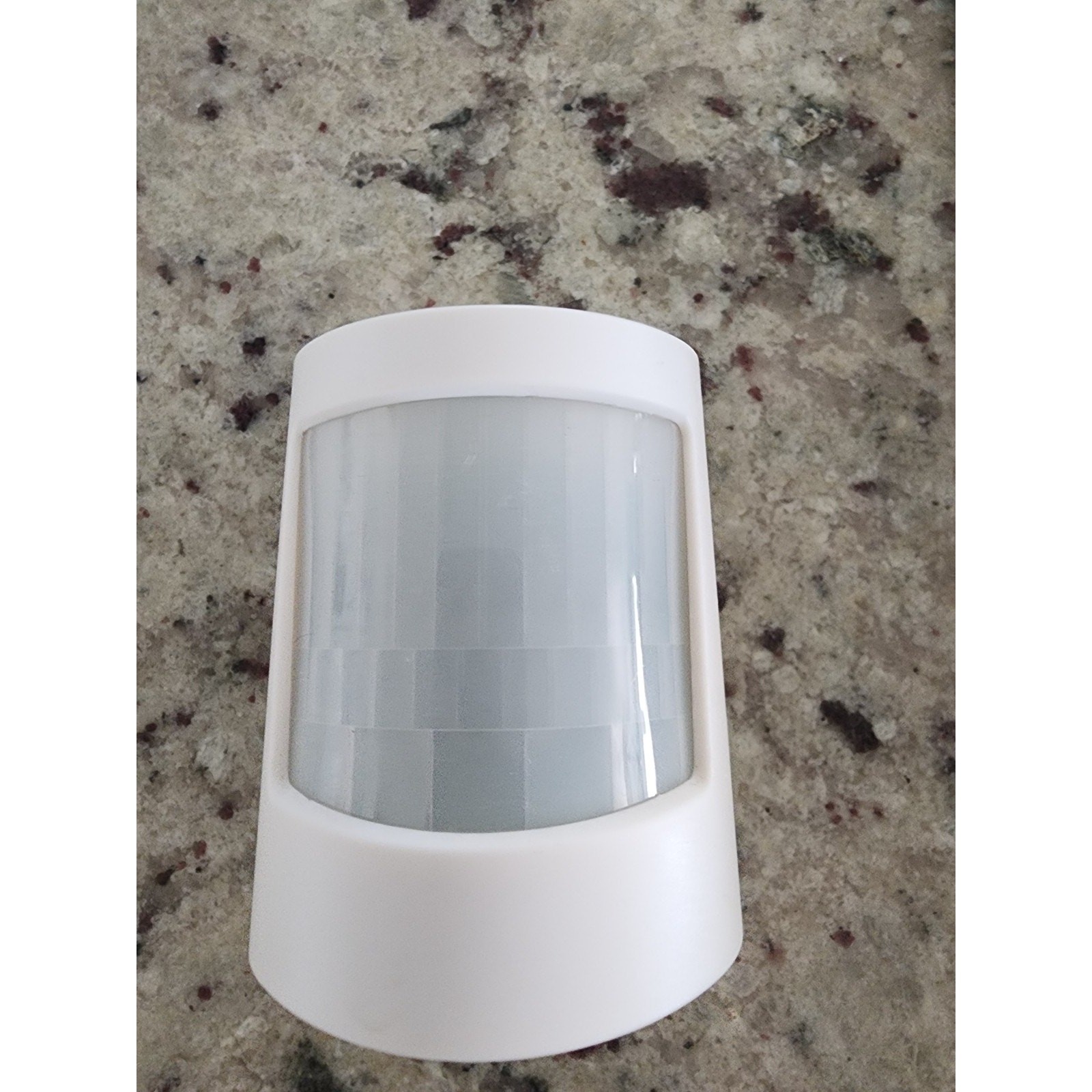 SimpliSafe Home Security System Bundle – FOR PARTS ONLY-NOT TESTED