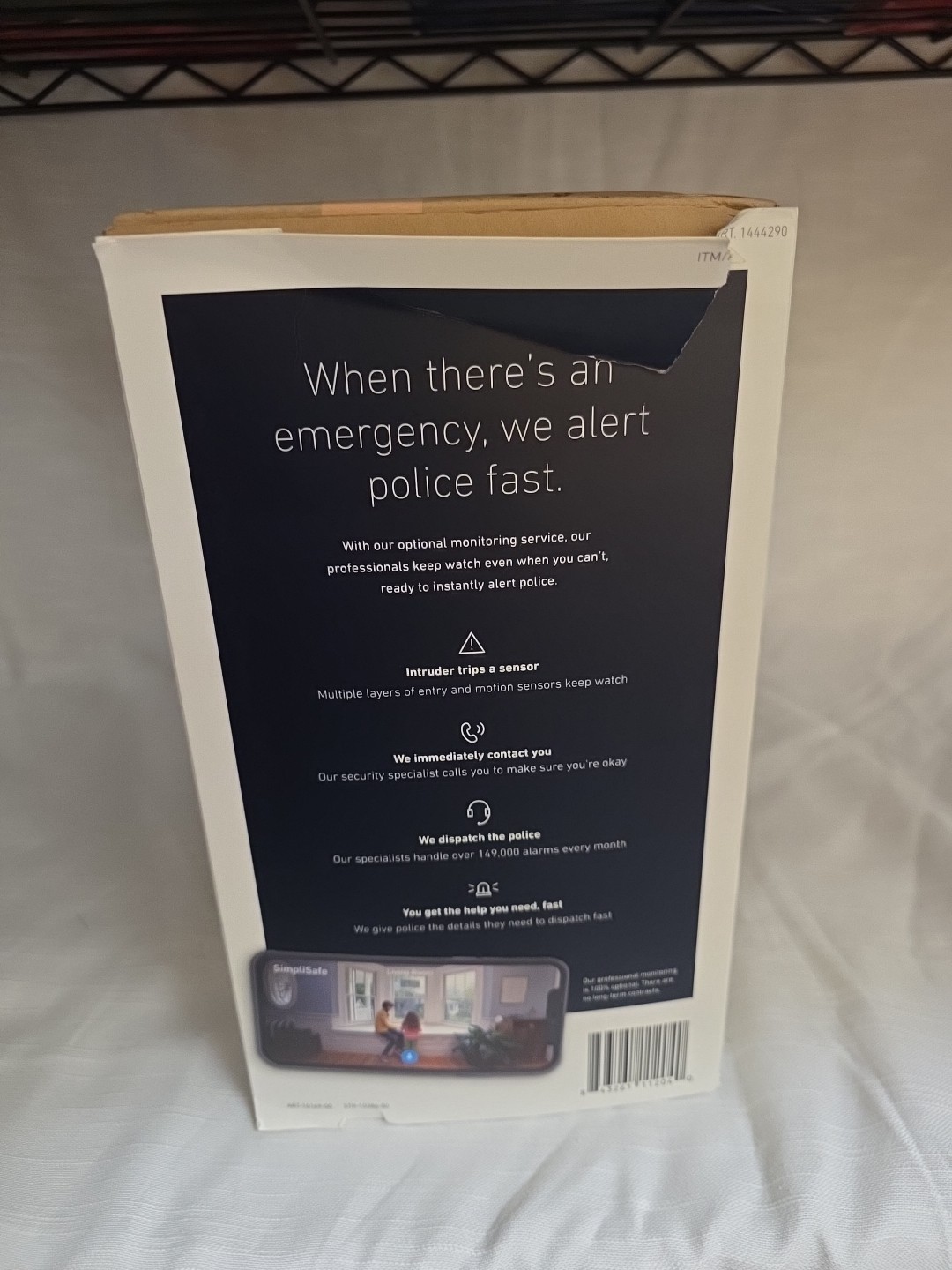 SimpliSafe Home Security Kit with HD Camera – White (10 Pieces) (1444290)