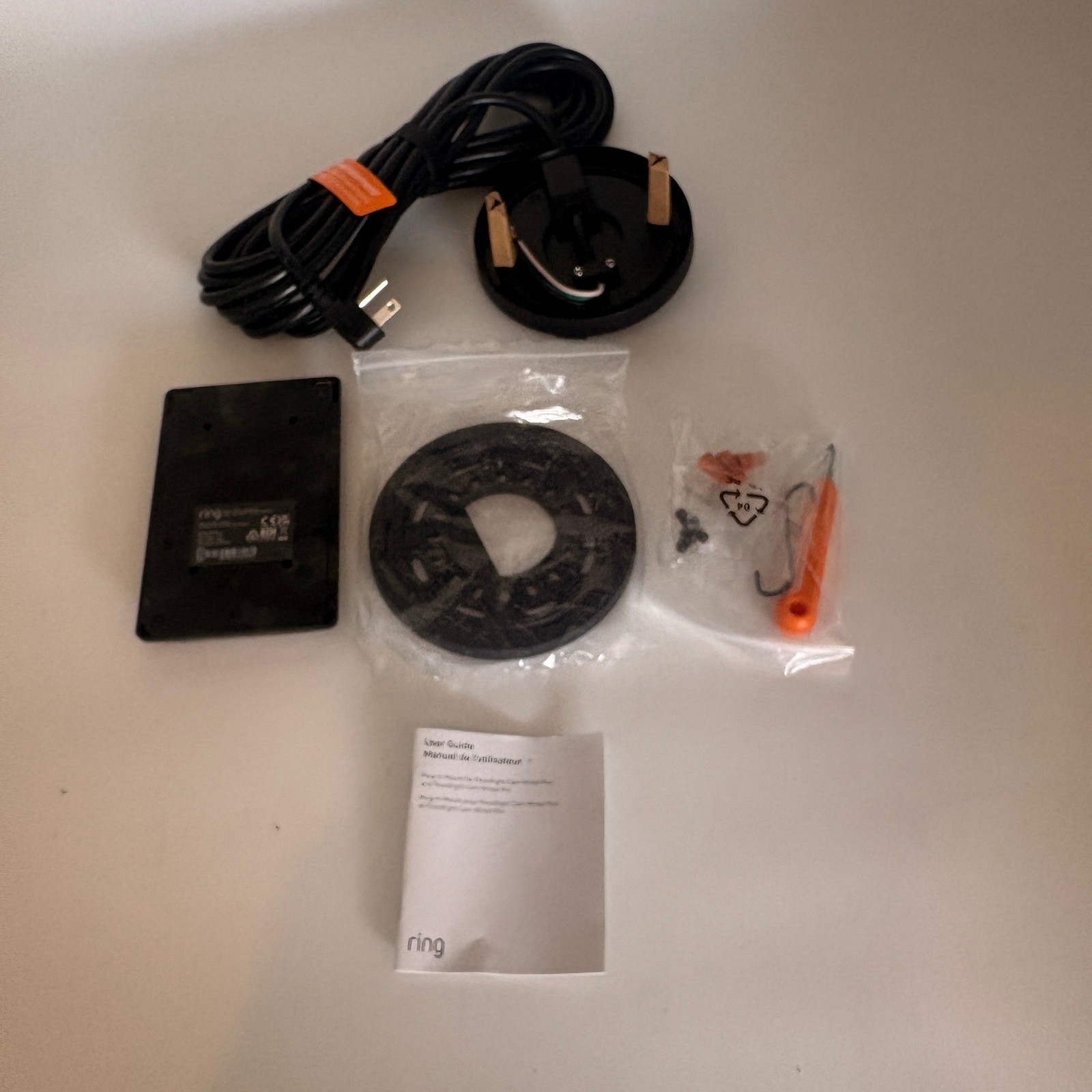 Ring Plug-in Mount Floodlight Cam Wired Plus Pro & Solar Charger 2nd Gen 5F84E9