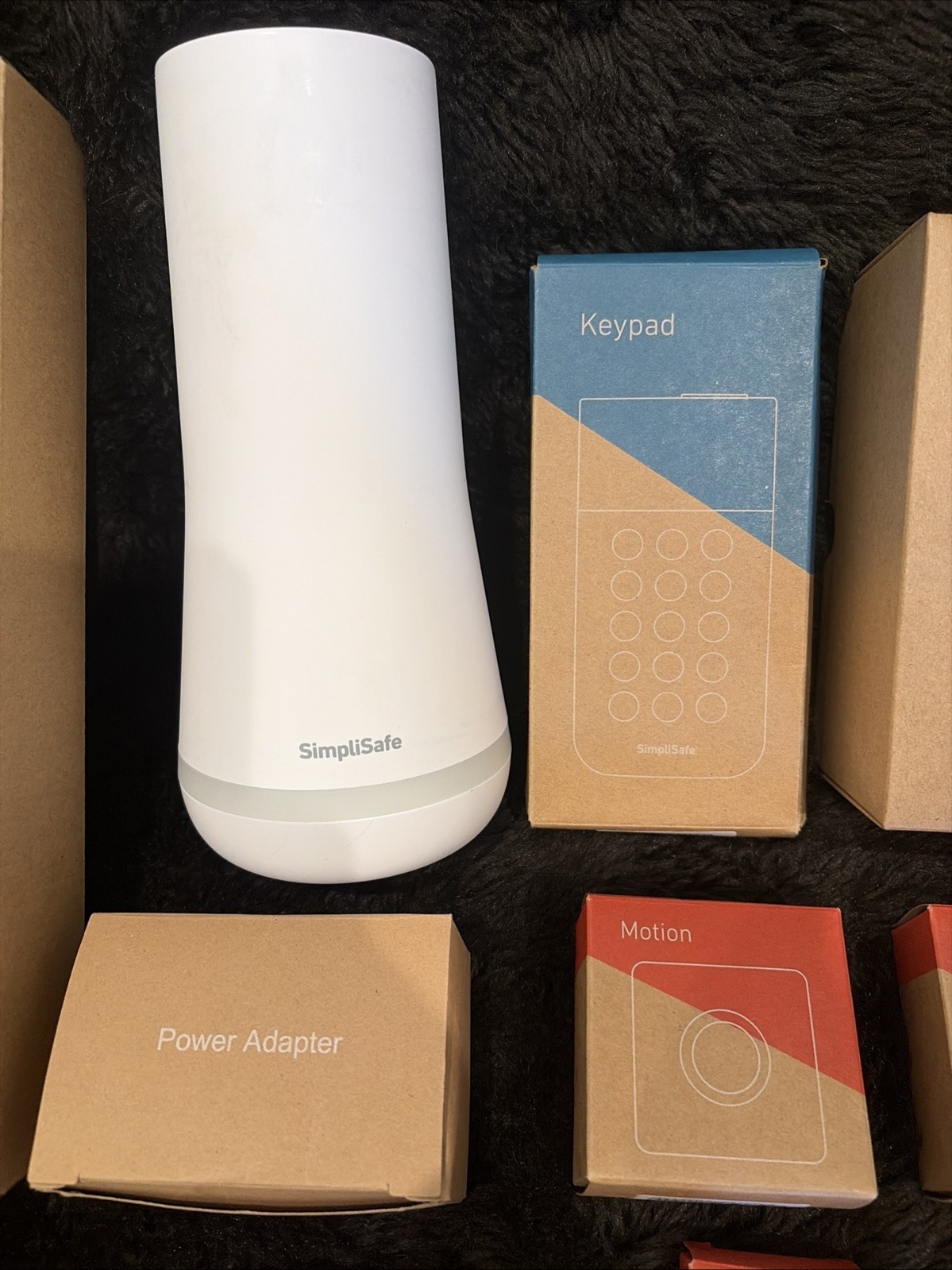 SimpliSafe Whole Home Security System – Pre-Owned 11 piece kit