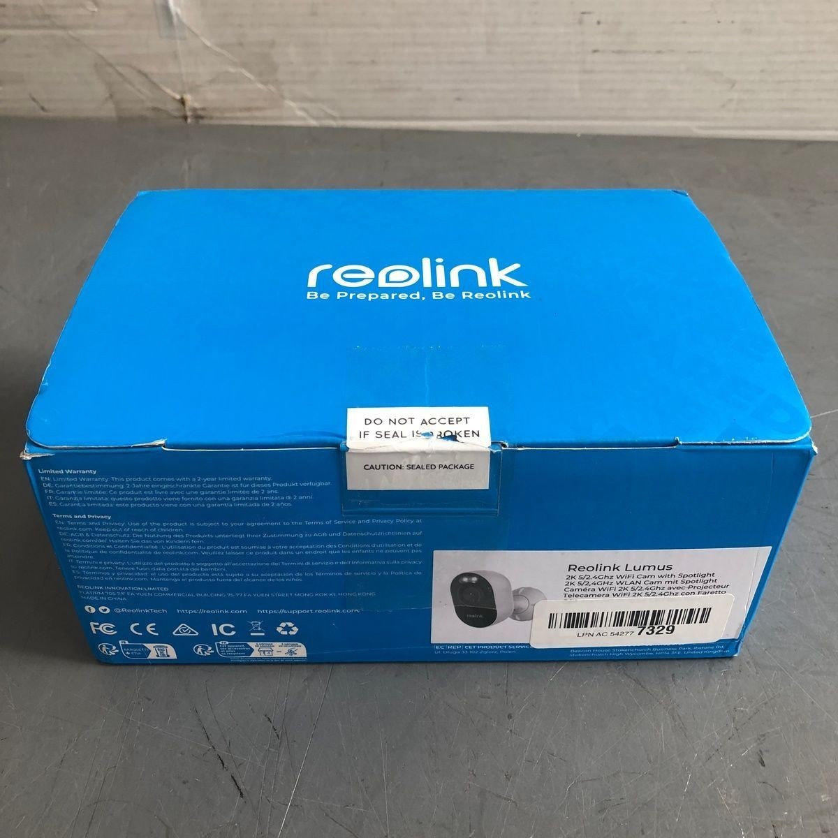 Reolink Lumus 2K Smart Wi-Fi Security Camera, Color Night Vision, 2.4/5GHz