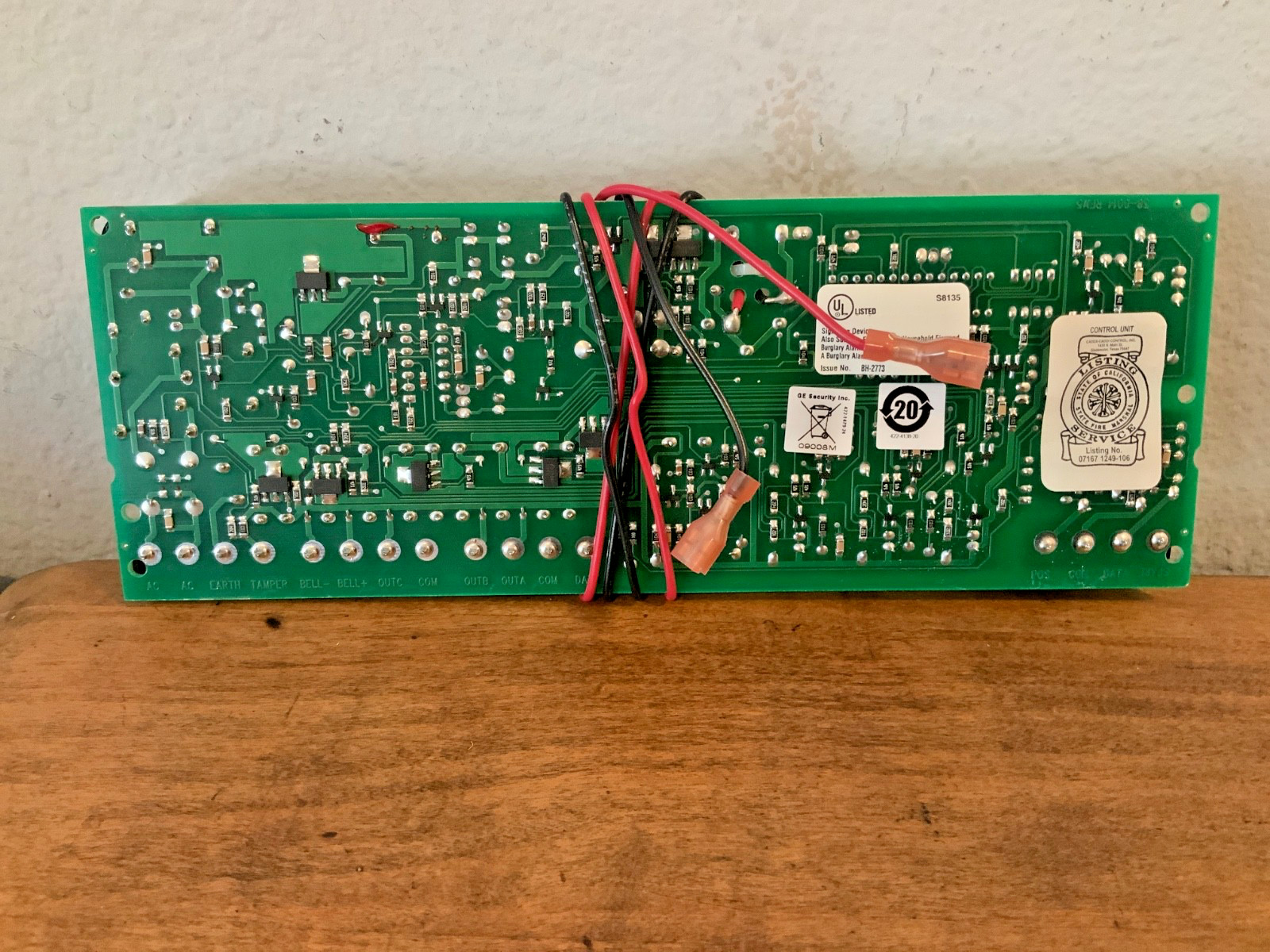New GE Interlogix NX-320E Caddx Smart Power Supply & Bus Extender Module