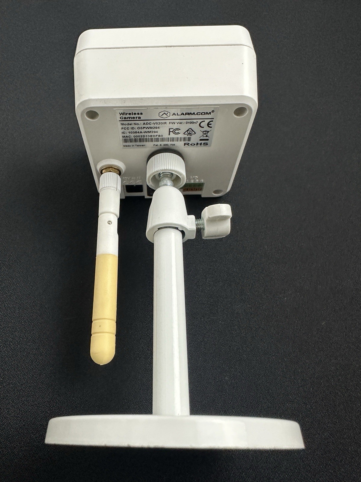 Vivint ADC-V520IR Indoor Wireless IP Camera W/Night Vision, Stand, Antenna+Cord