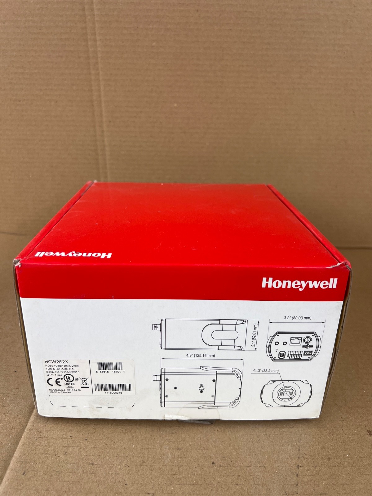 Honeywell HCW2S2X ,1080p WIDE DYNAMIC TRUE DAY/NIGHT H.264 INDOOR BOX IP CAMERA