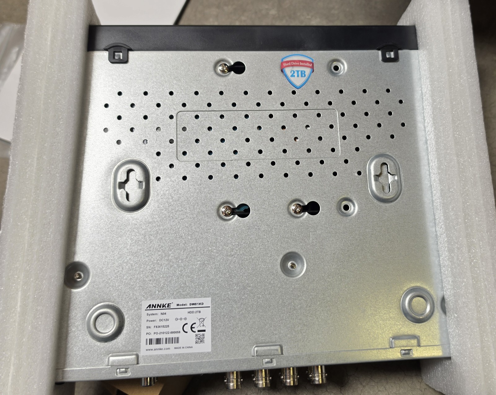 Annke Dw81kd Network Video Recorder with 8 Cameras
