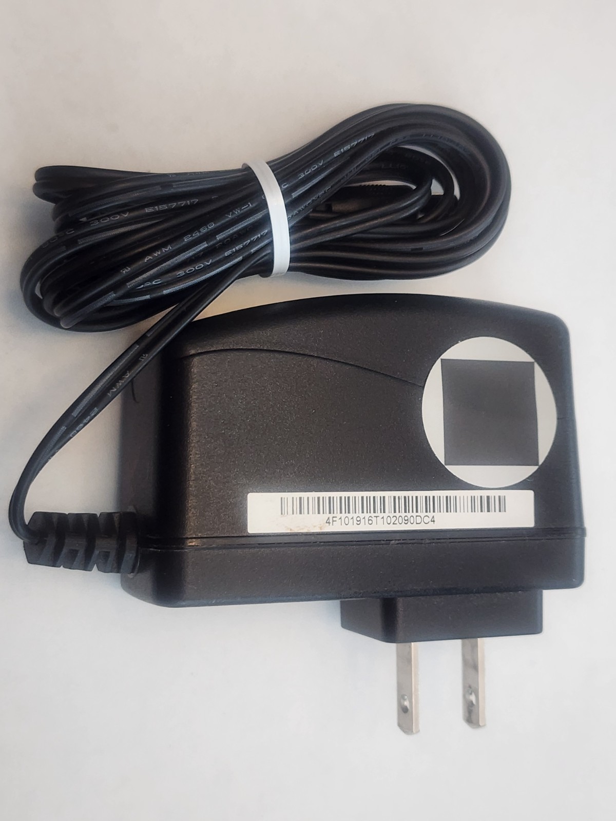 OEM NETGEAR FA-1201500SJA FA-1201500SUA 332-10209-01 AC ADAPTER 12V 1.5A A4.5