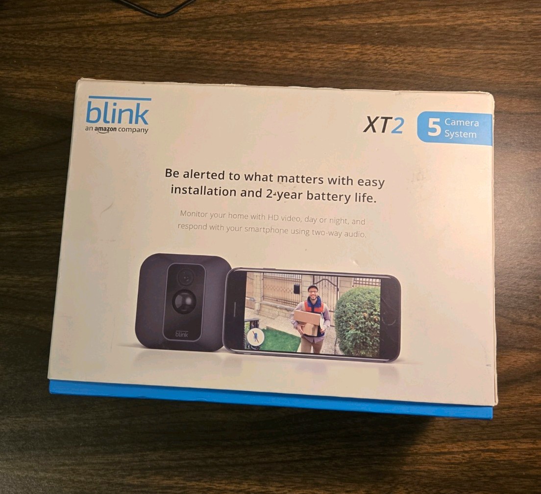 Blink XT2 5 Security Camera System BCM00200U Indoor/Outdoor – **LOCKED**