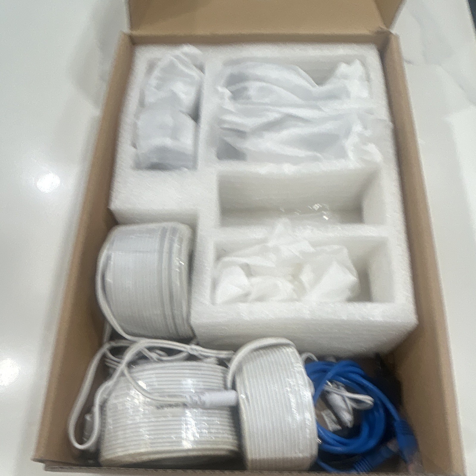 Samsung SDH-C5100N/US Security Camera Kit – Partial / New open Box (3 Cameras)