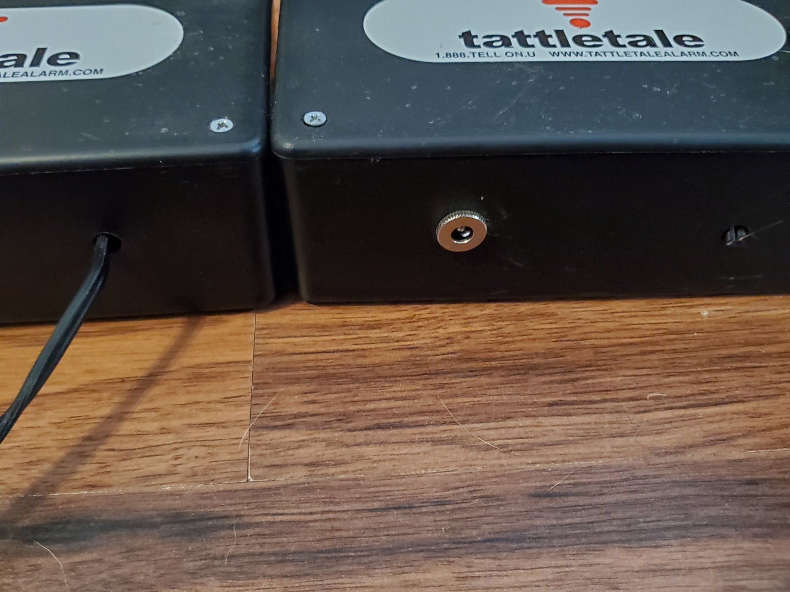 Tattletale Alarm System Lot Base unit x6 Indoor Motion x7 Loop x8 Dual Beam More