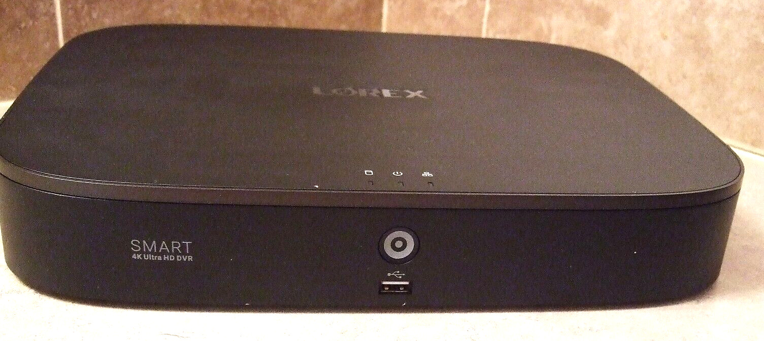 Lorex 4K Ultra HD 8CH 1TB Analog Security System – Complete System – NIB