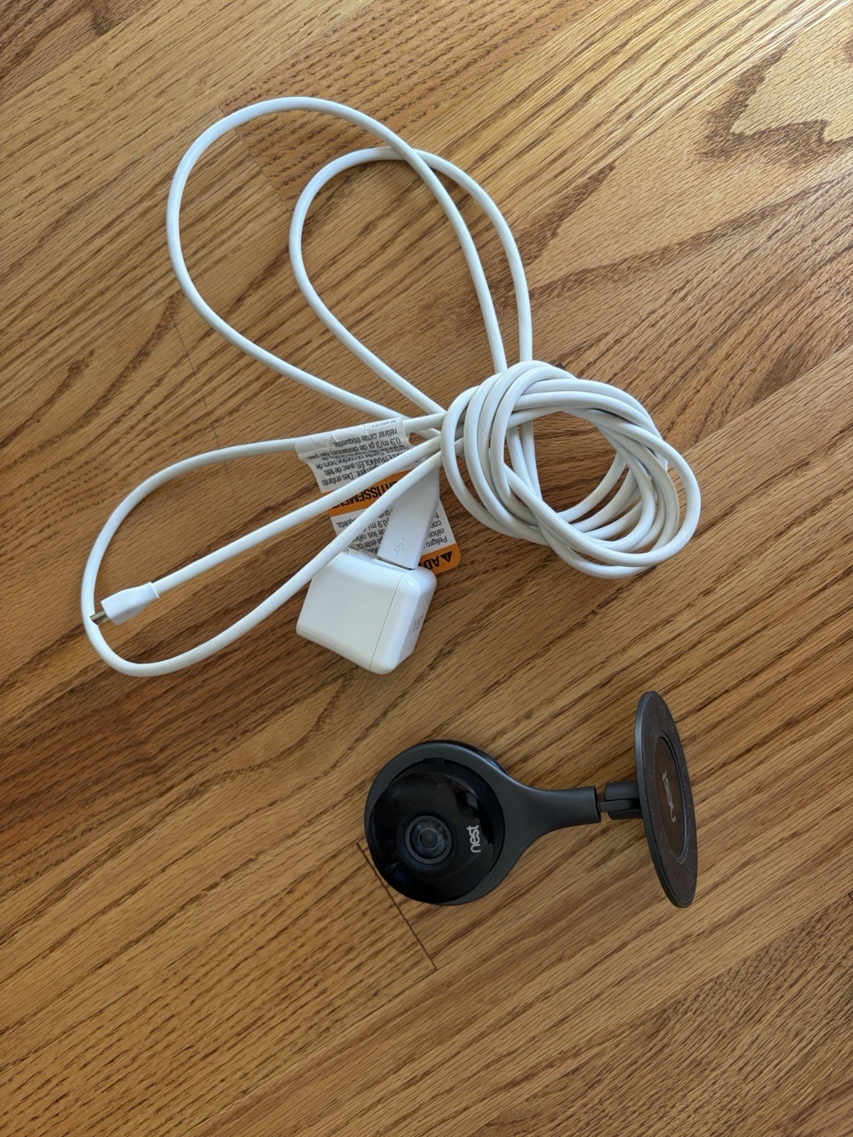 Nest Cam A0005 First Gen Indoor Camera with Power Supply and Stand