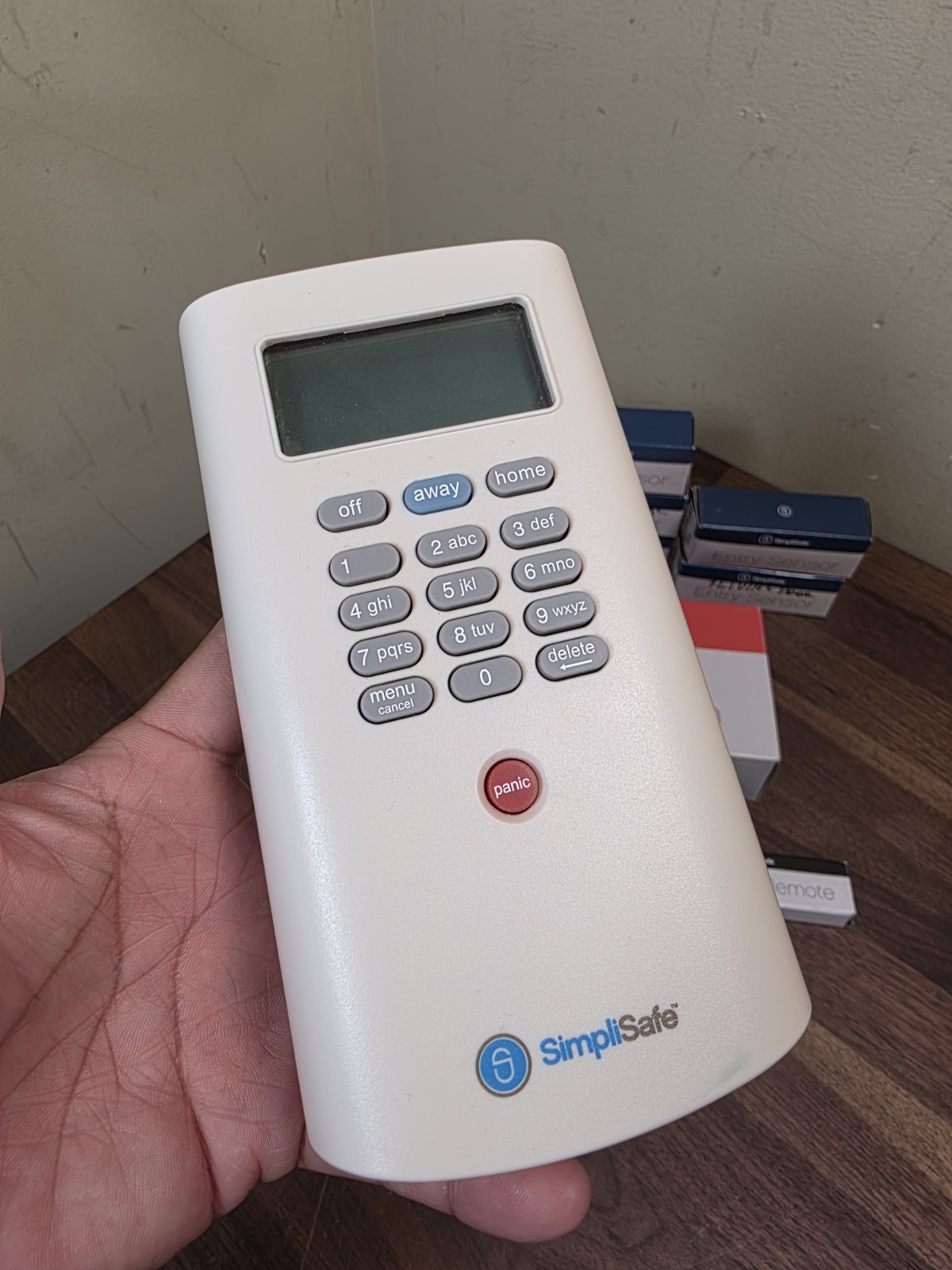 SimpliSafe 1st Generation Original Security System Pre-owned