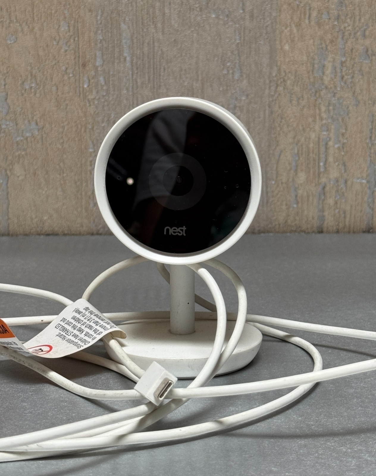 Google Nest Cam IQ Indoor 1080p HD Security Camera A0053 White – Camera Only