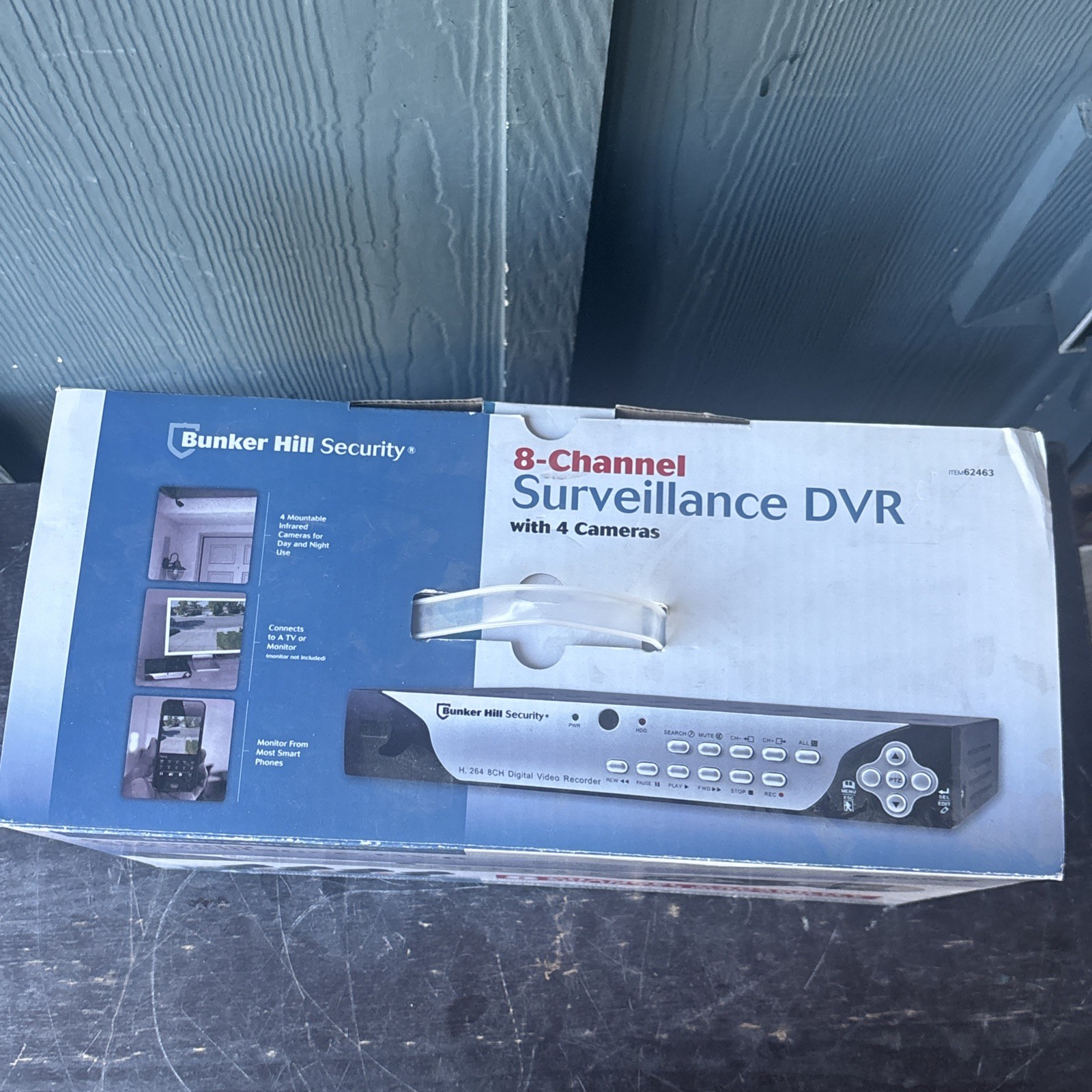 Bunker Hill 62463 Security System 500GB HD DVR 4 Cameras 8 Channel