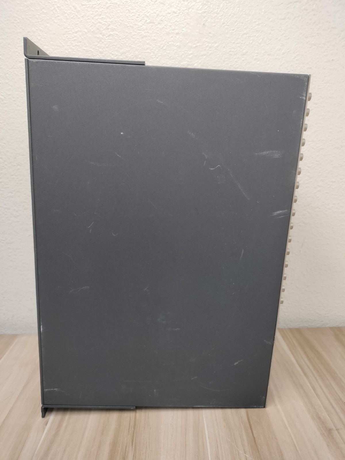 Pelco CM6800 Matrix Switcher Controller CM6800E-48X8 BNC CCTV SWITCH 48 Port