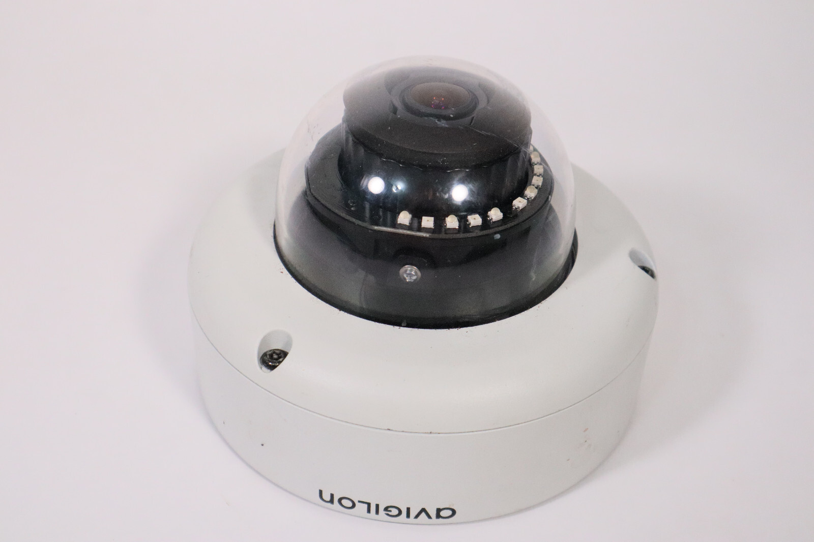 Avigilon 1.0-H3-DO1-IR 1.0MP IP H.264 Outdoor Dome Camera 1280 x 720 Day Night