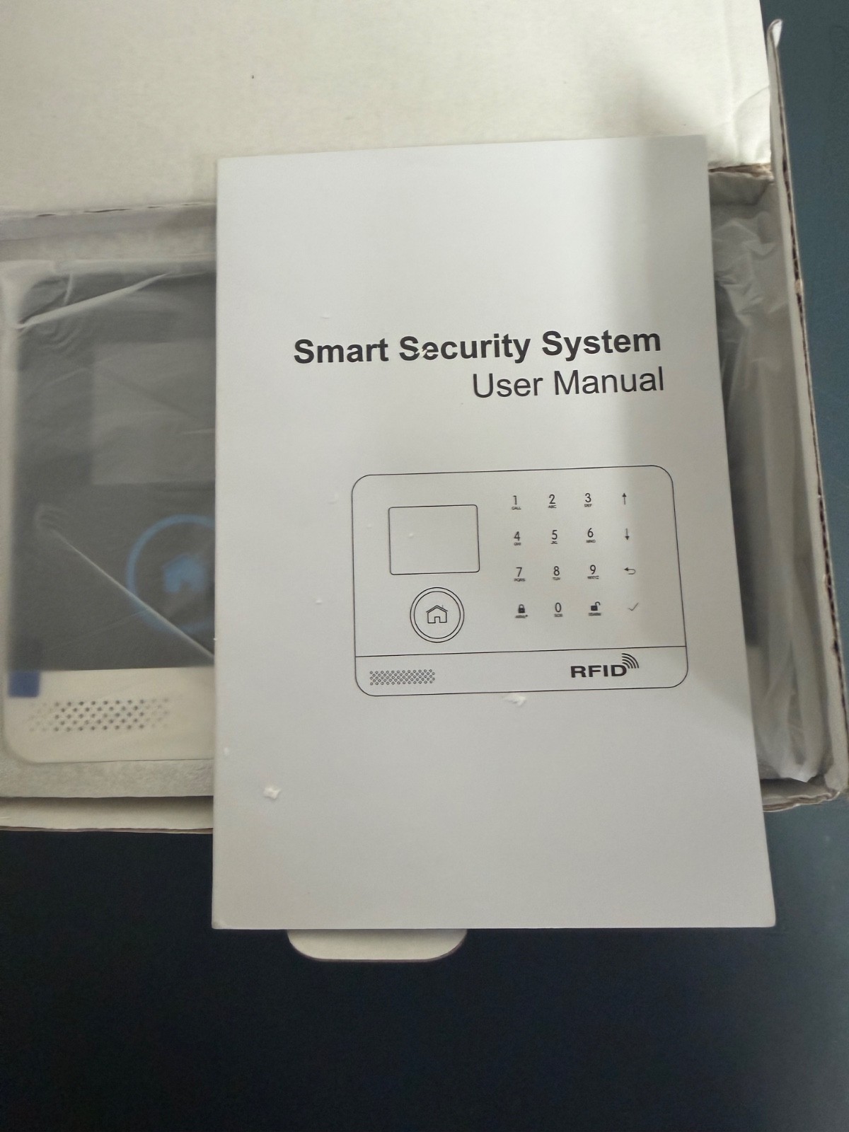 PGST PG103 4G WiFi Tuya Smart Alarm System w/ Motion Sensor & IP Camera Alexa