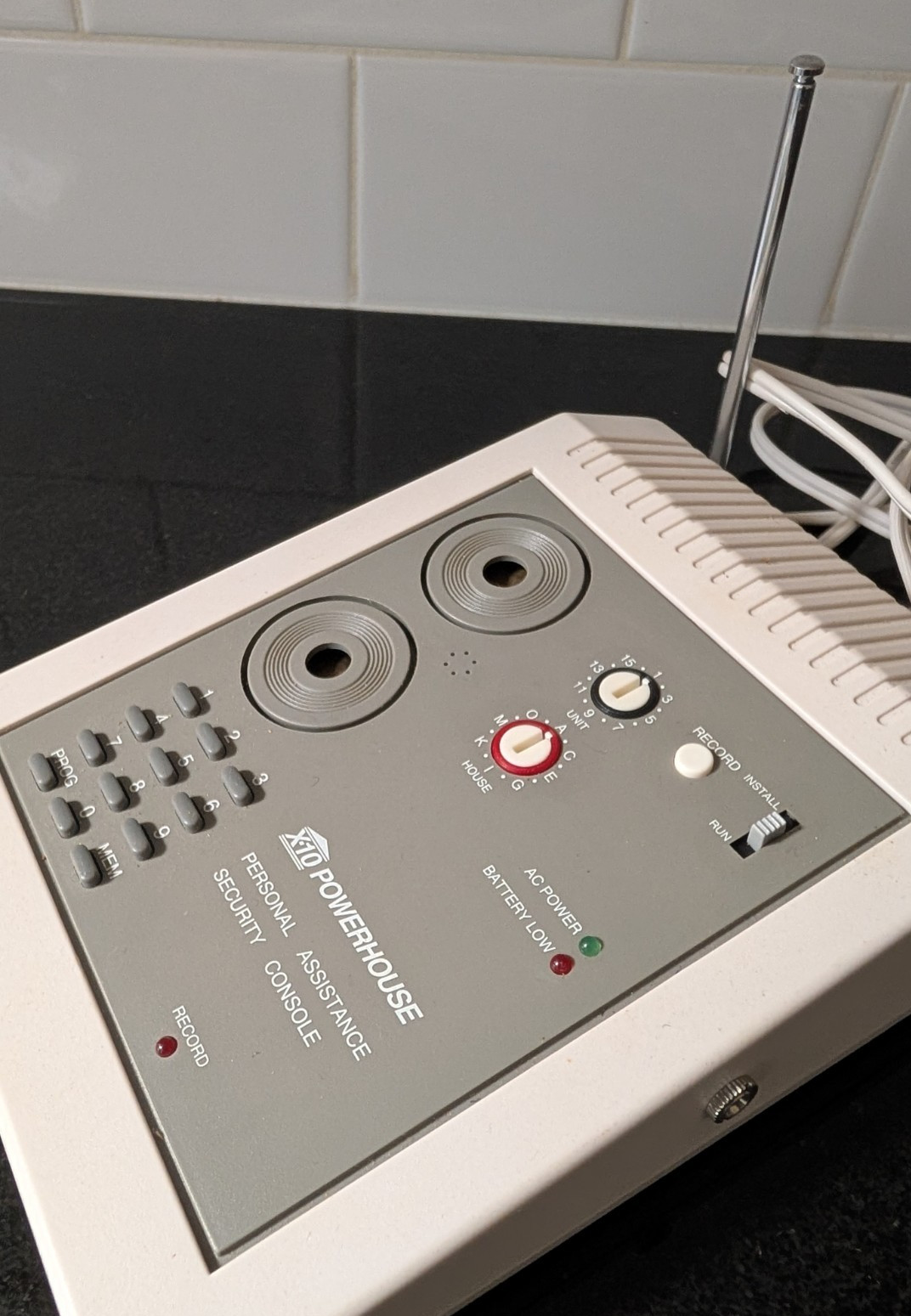 X-10 Powerhouse Personal Assistance Security System PA581 with 2 call pendants