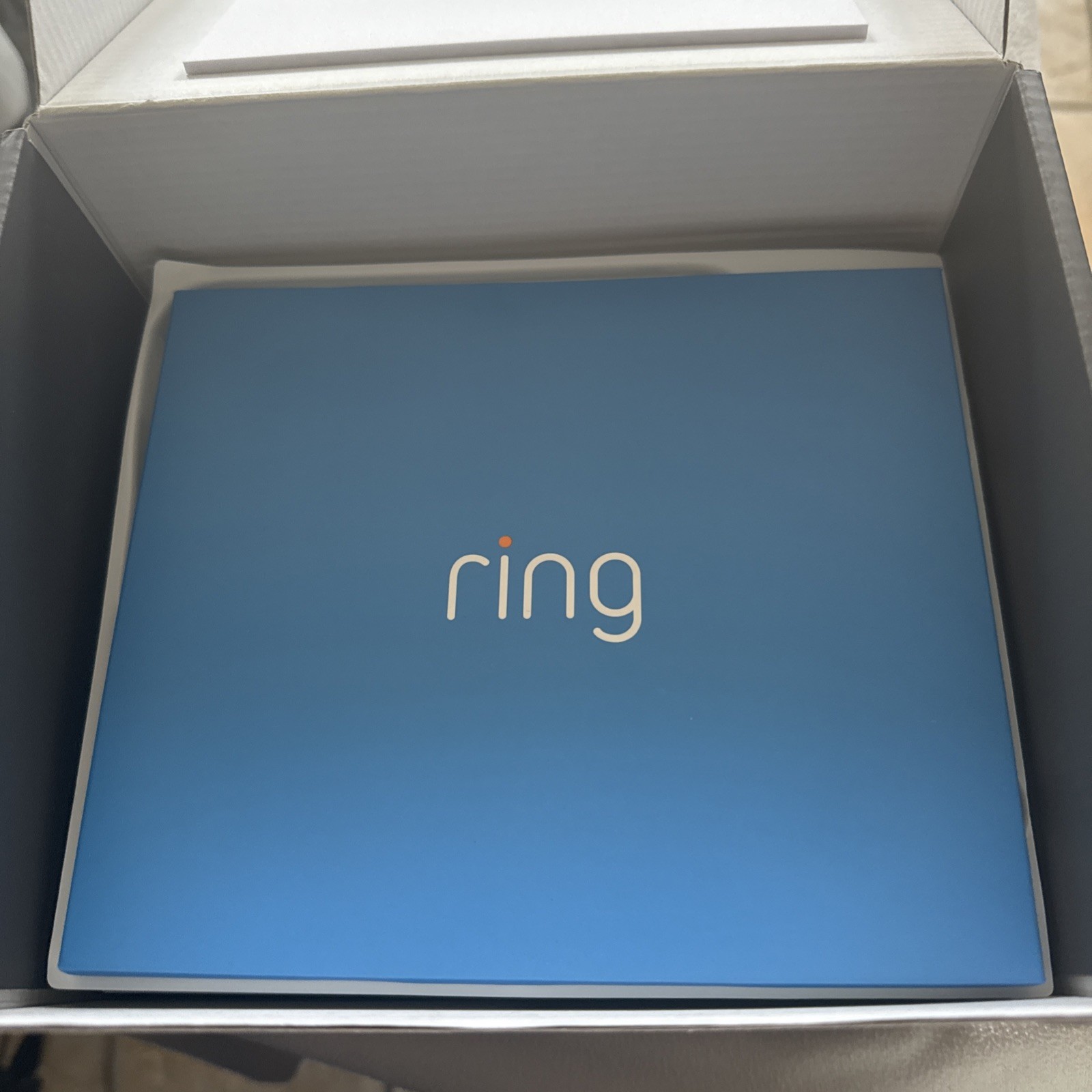 New in Box Ring Alarm Wireless Home Security Kit (1st Gen) – White 4K11S7-0EN0