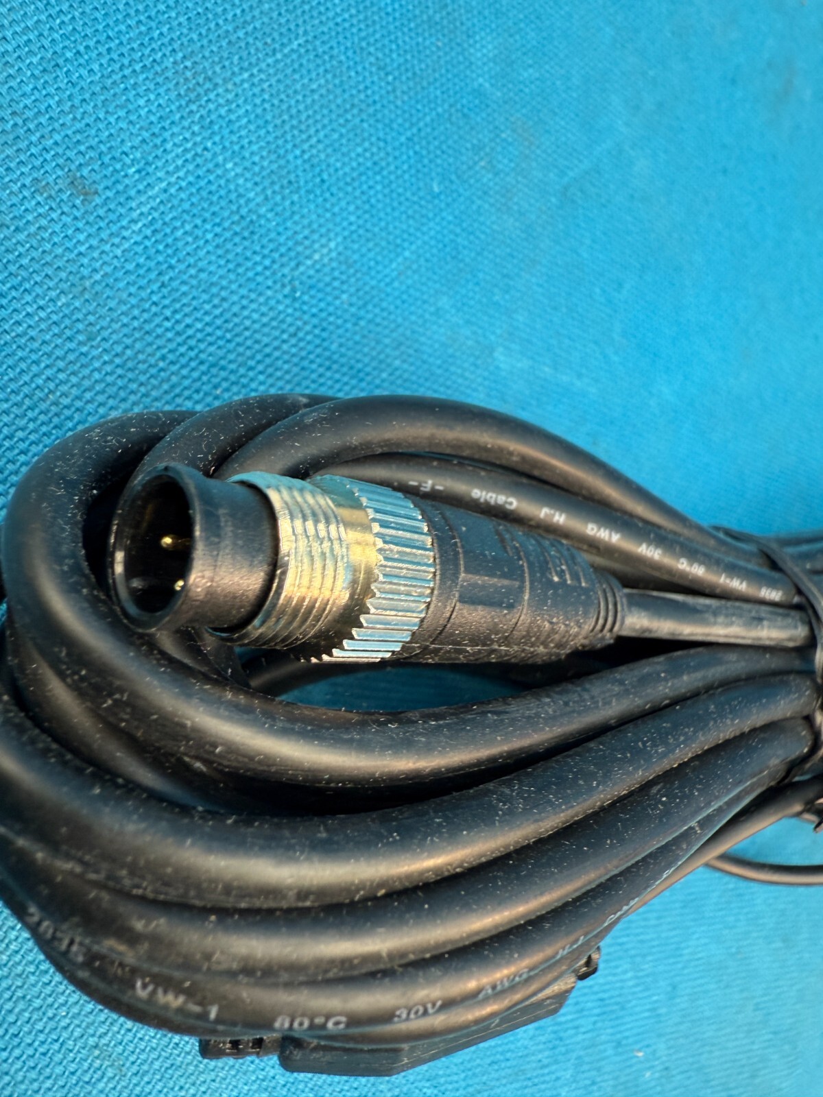 Weldex WDRV-3033CSN WDR 650TV 12VDC Normal Image Line Camera