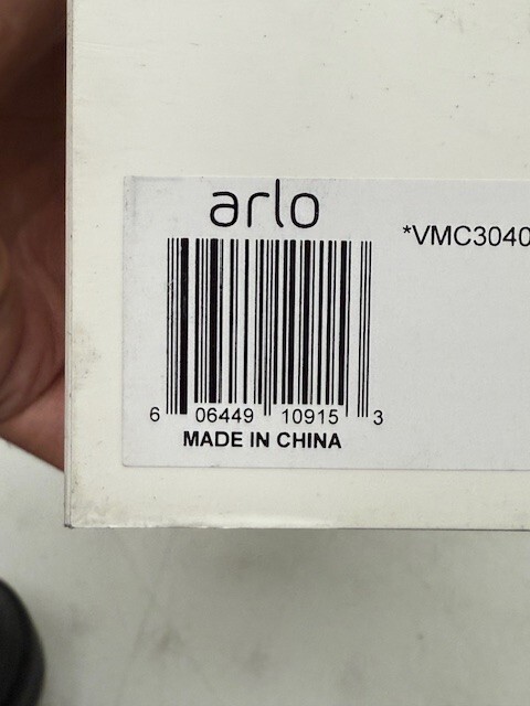Arlo Q VMC3040-100NAS 1080p HD Wireless Security Camera with Audio Indoor