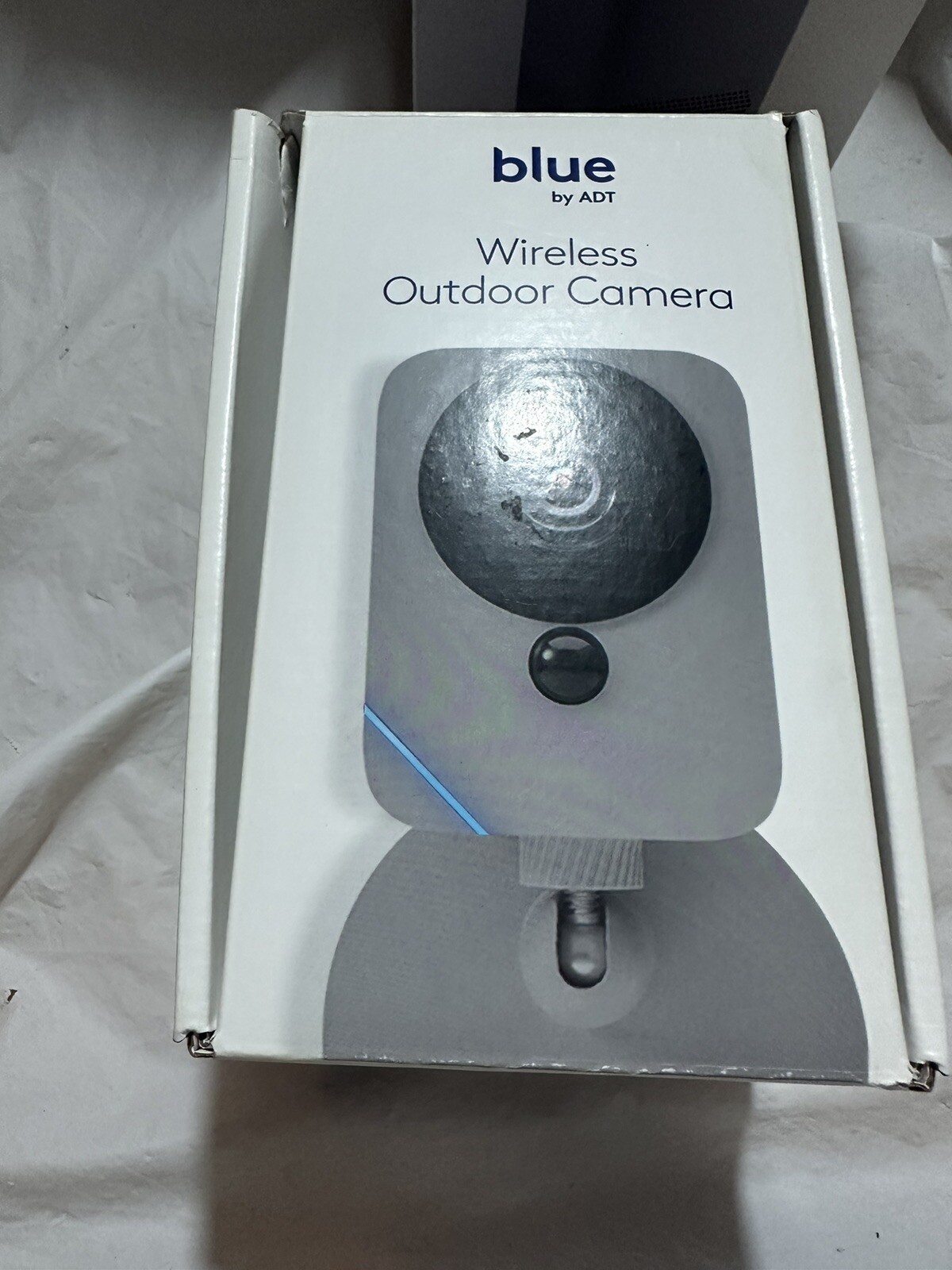 BLUE BY ADT SMART HOME HUB OUTDOOR CAMERA DOOR & WINDOW SENSOR+ Motion