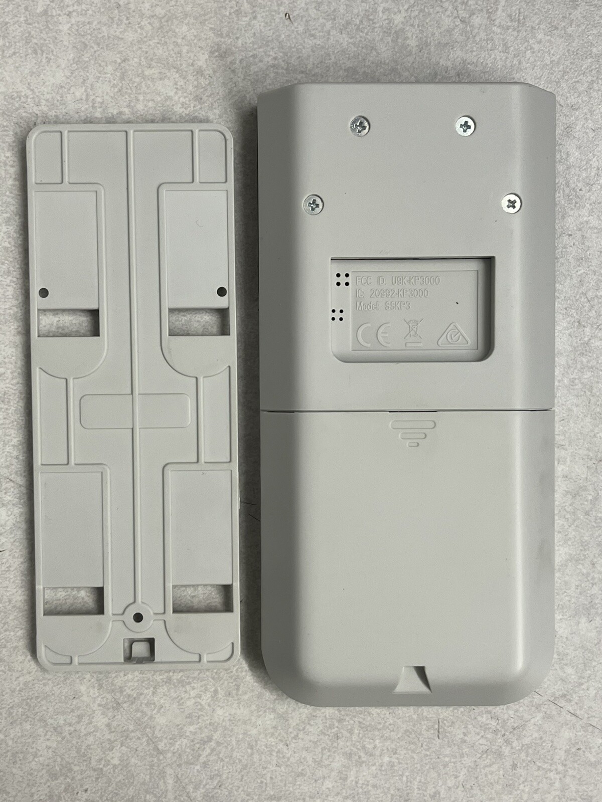 SimpliSafe Wireless Home Security Base Station (SSBS3) & Keypad (SSKP3)