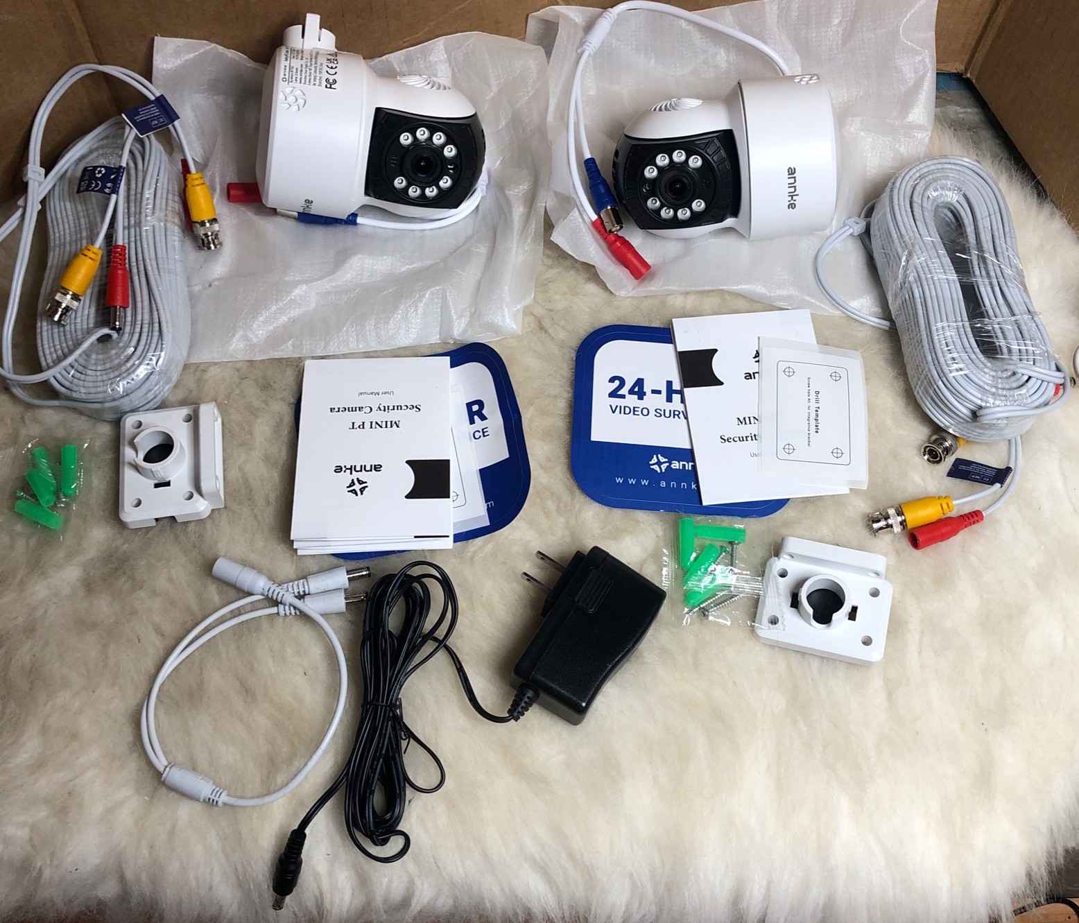 2 ANNKE MINI PT 350° Pan&Tilt Security Camera Outdoor 2MP IR Night Vision CT1GV