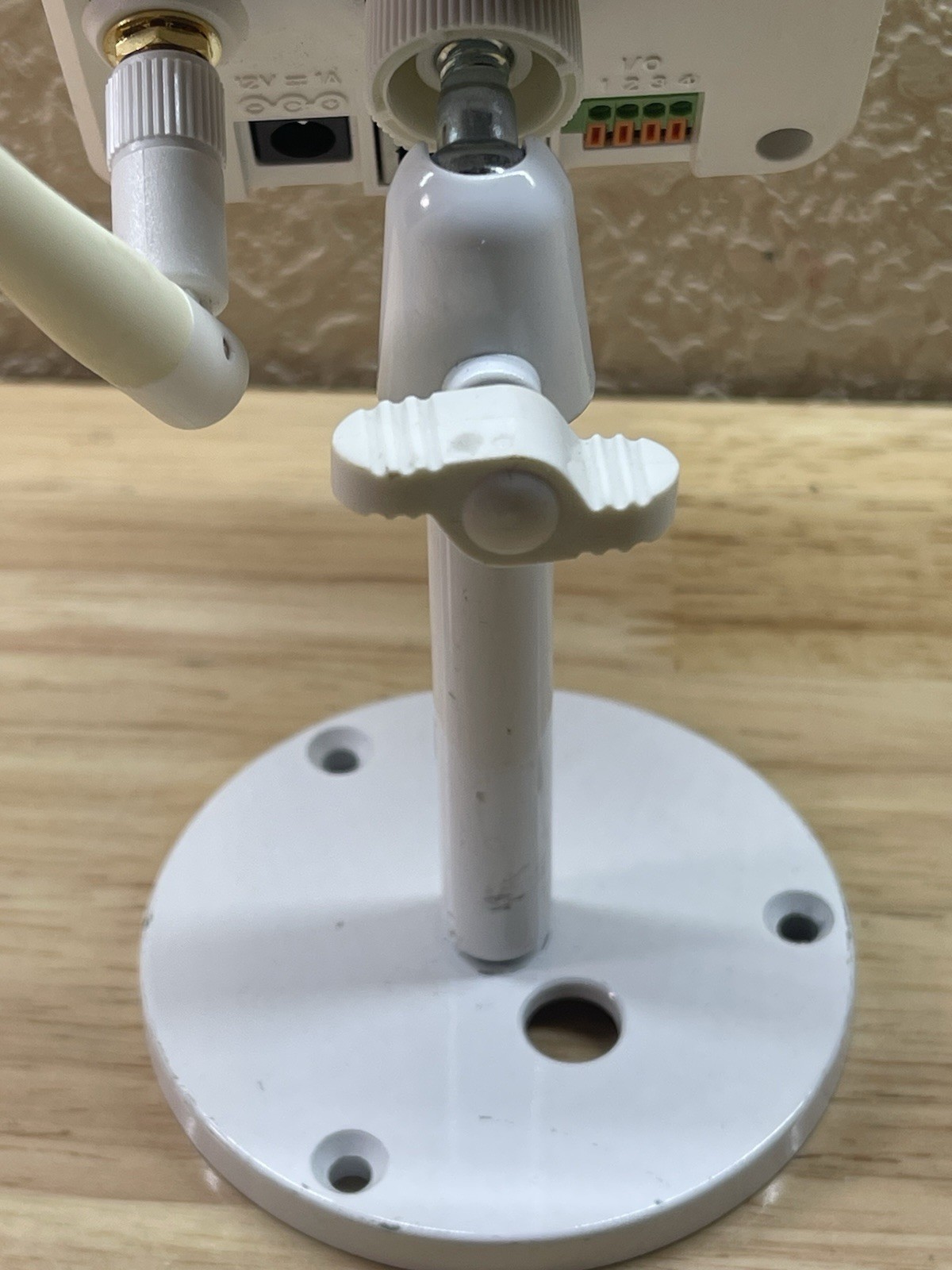 Alarm.com Indoor Wireless Fixed IP Camera with Night Vision ADC-V520IR