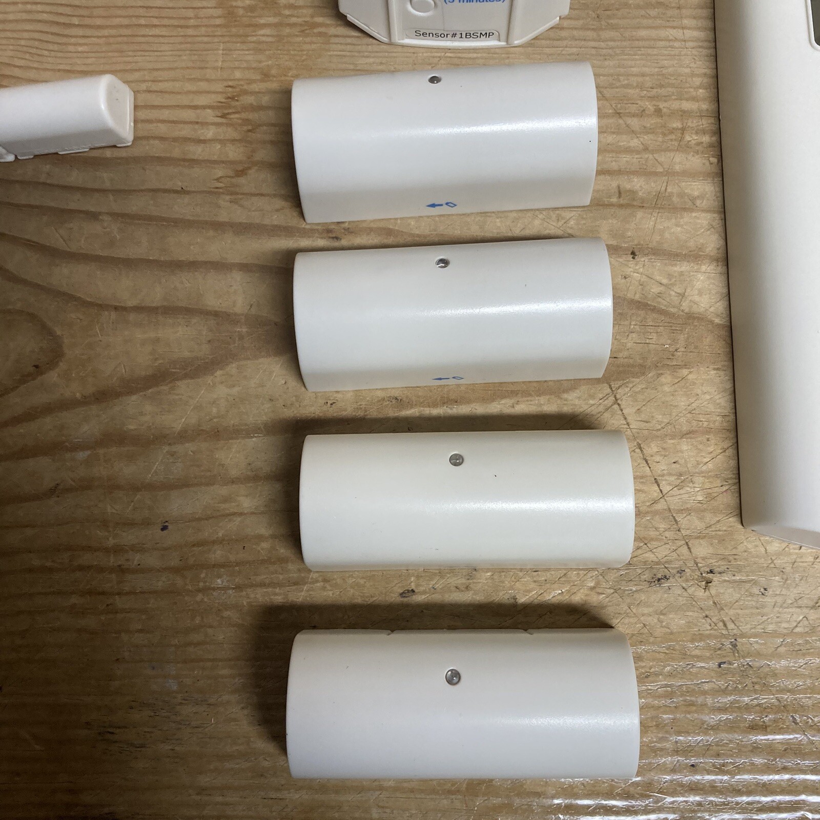 SimpliSafe KP1000 Original First Generation Keypad W/ ES1000 Sensors