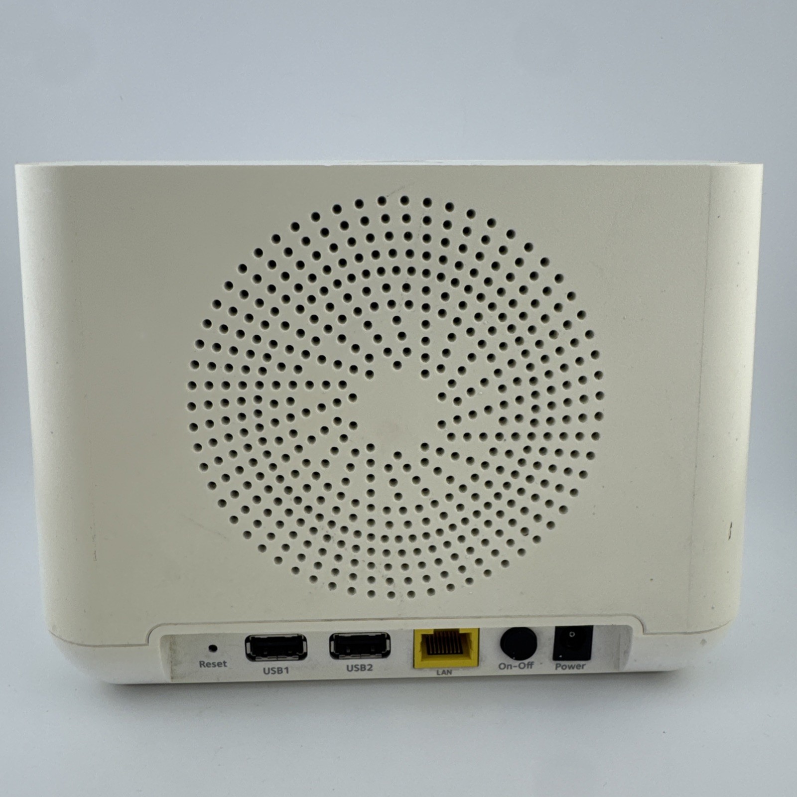 Netgear Arlo Pro VMB4000 Wireless Security Camera Base Station w/ AC Adapter